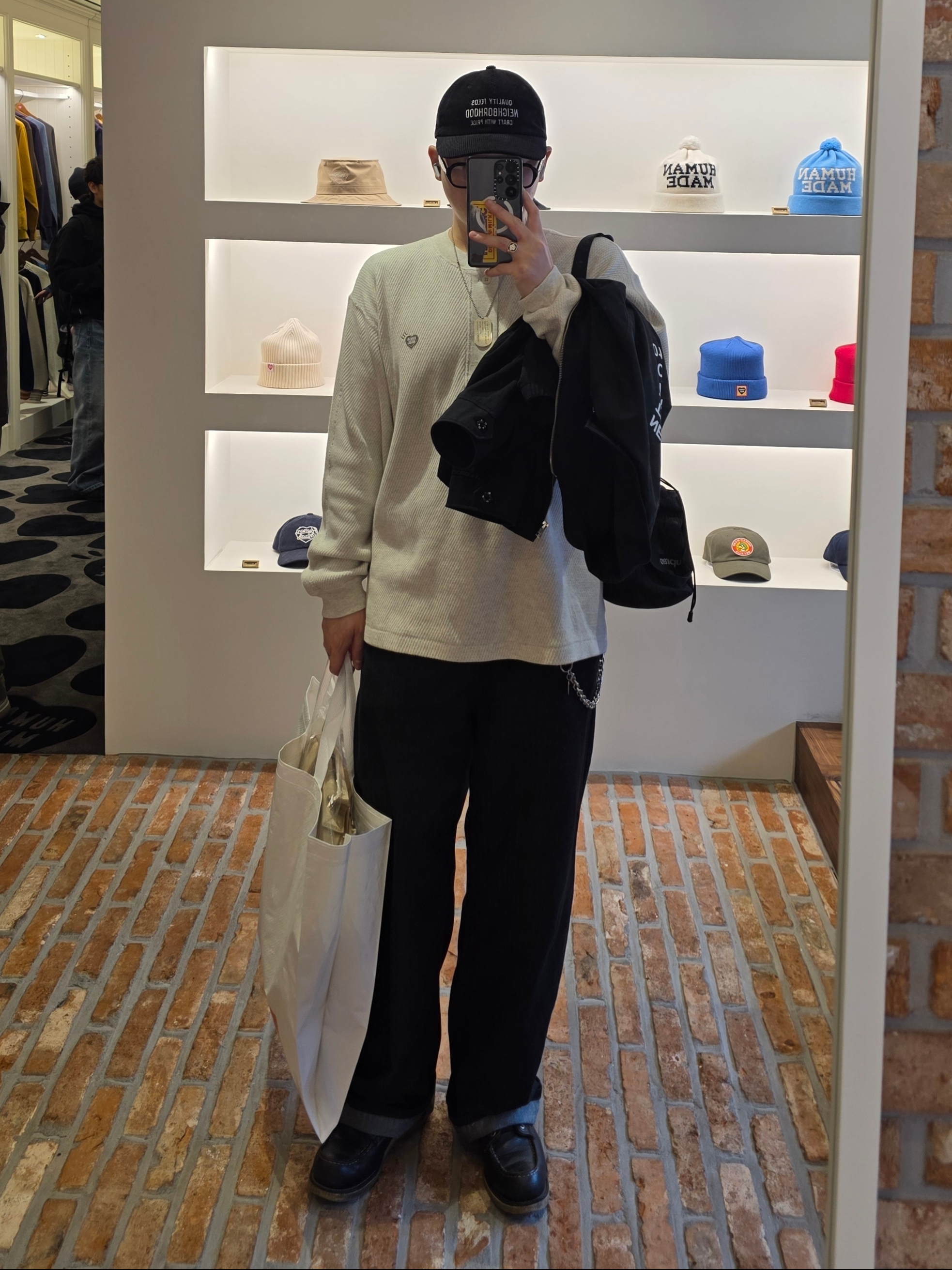 Human Made Henley Neck Shirt White, Supreme Cinch Bag Black - 24SS 착용 스타일 - 1