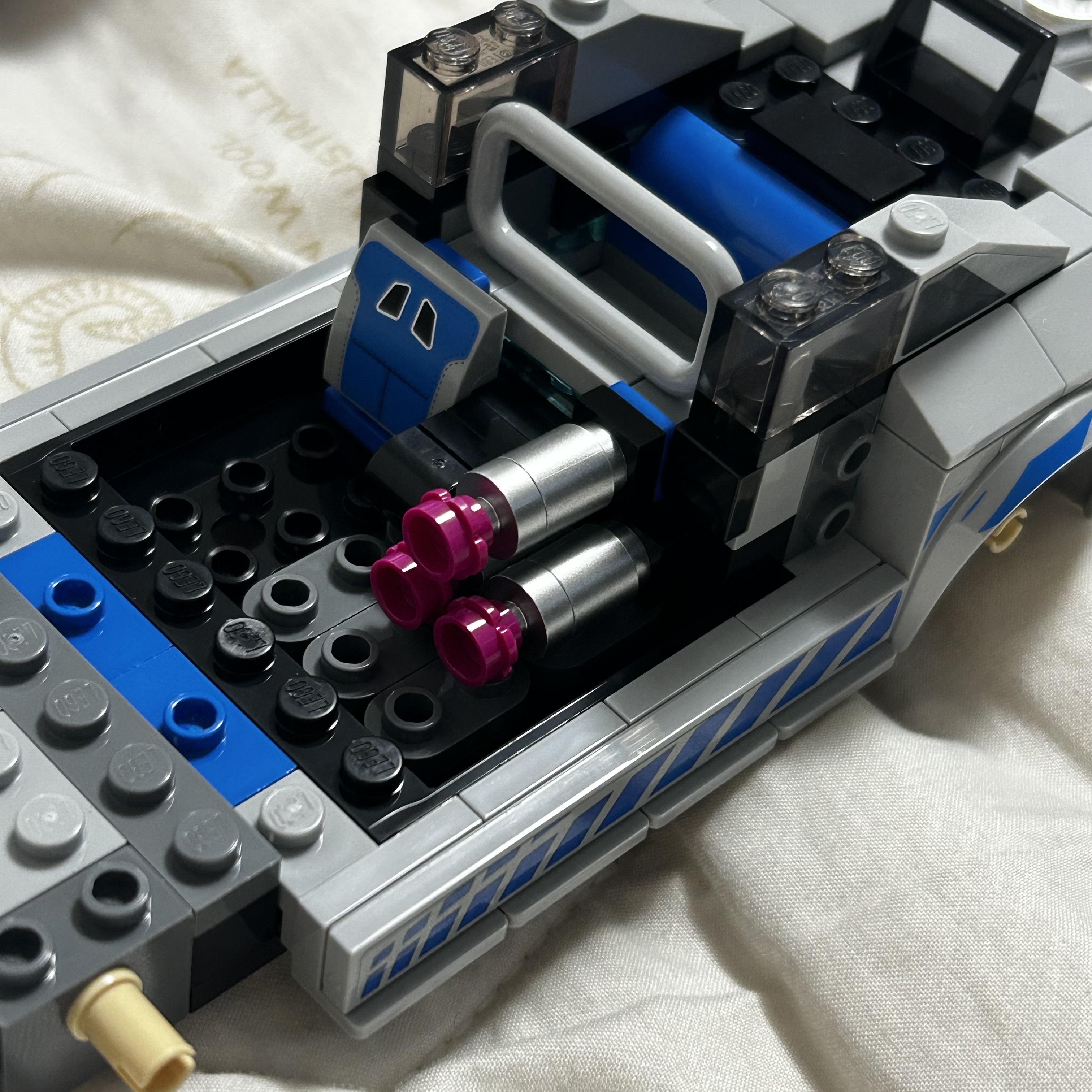 Lego 2 Fast 2 Furious Nissan Skyline GT-R (R34) 착용 스타일 - 2