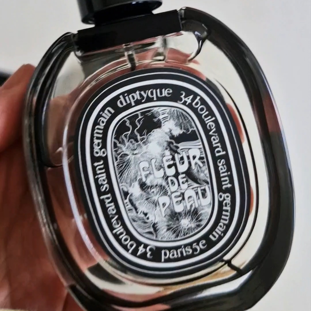 Diptyque Fleur De Peau Eau De Parfum 75ml 착용 스타일