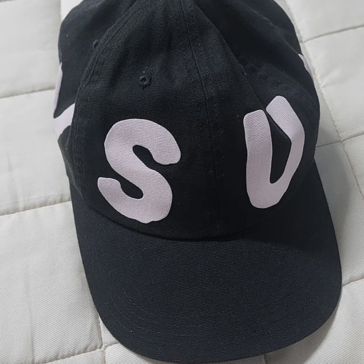 [더블적립] sunlovetour Capital Cap Navy 착용 스타일