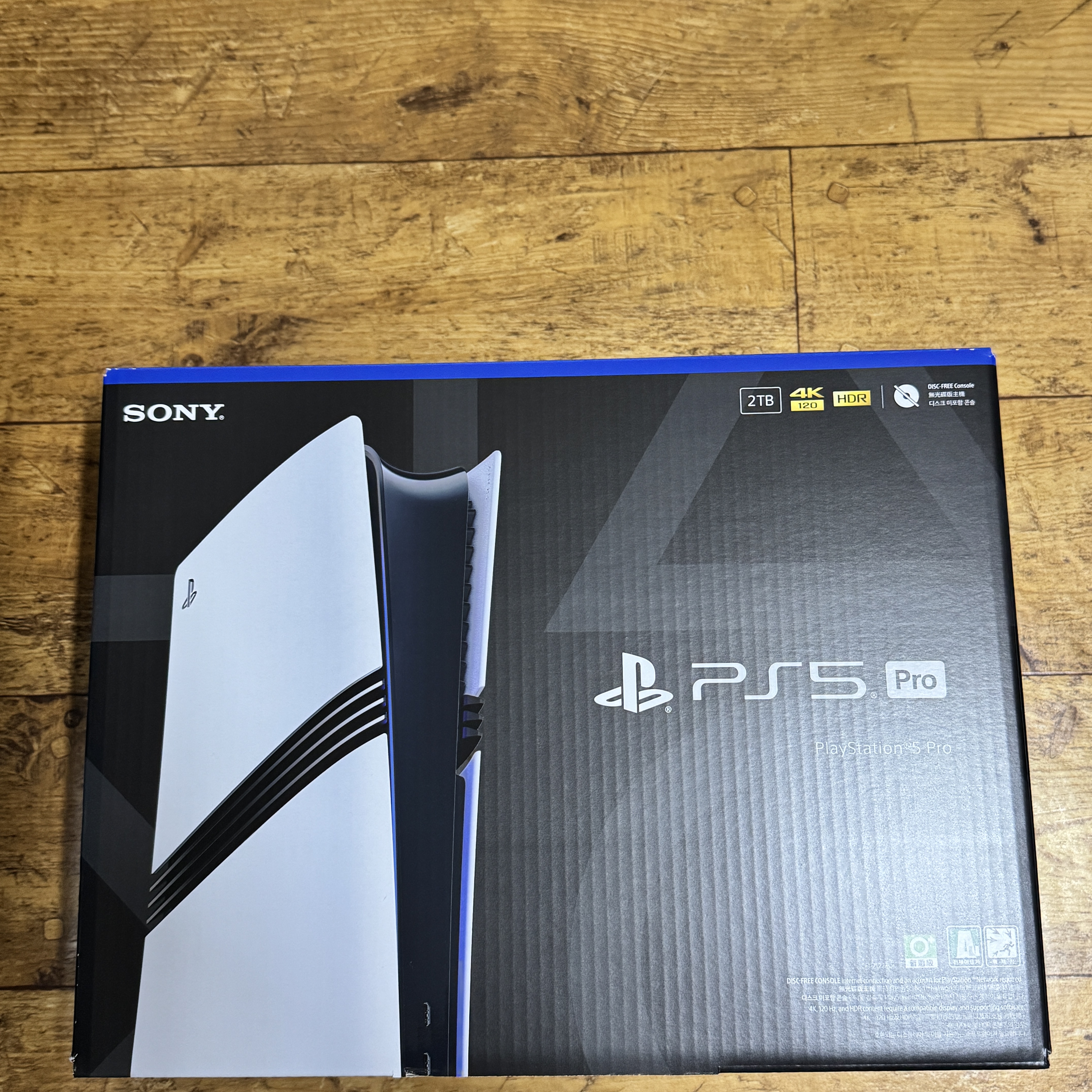 [7% 적립] PlayStation 5 Pro - 2TB, PlayStation 5 Disk Drive 착용 스타일 - 1