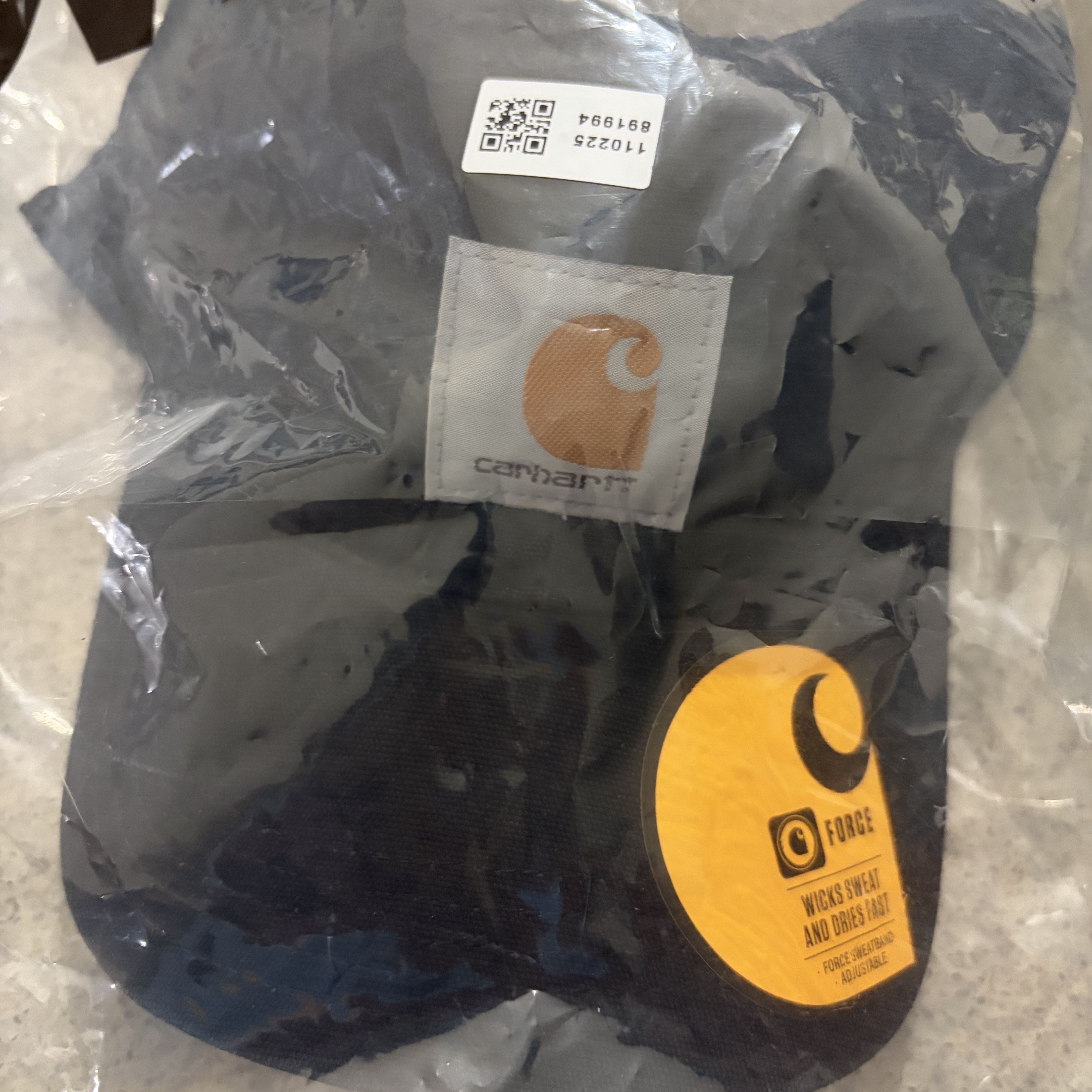 Carhartt Canvas Mesh-Back Cap Black 착용 스타일