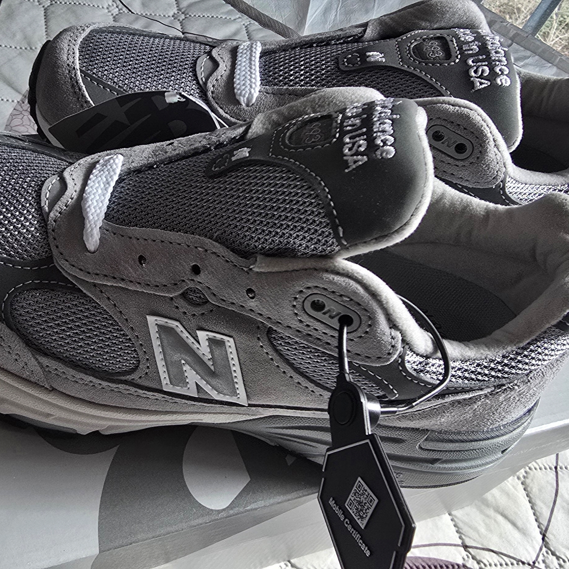(W) New Balance 993 Made in USA Grey - B Standard 착용 스타일 - 3