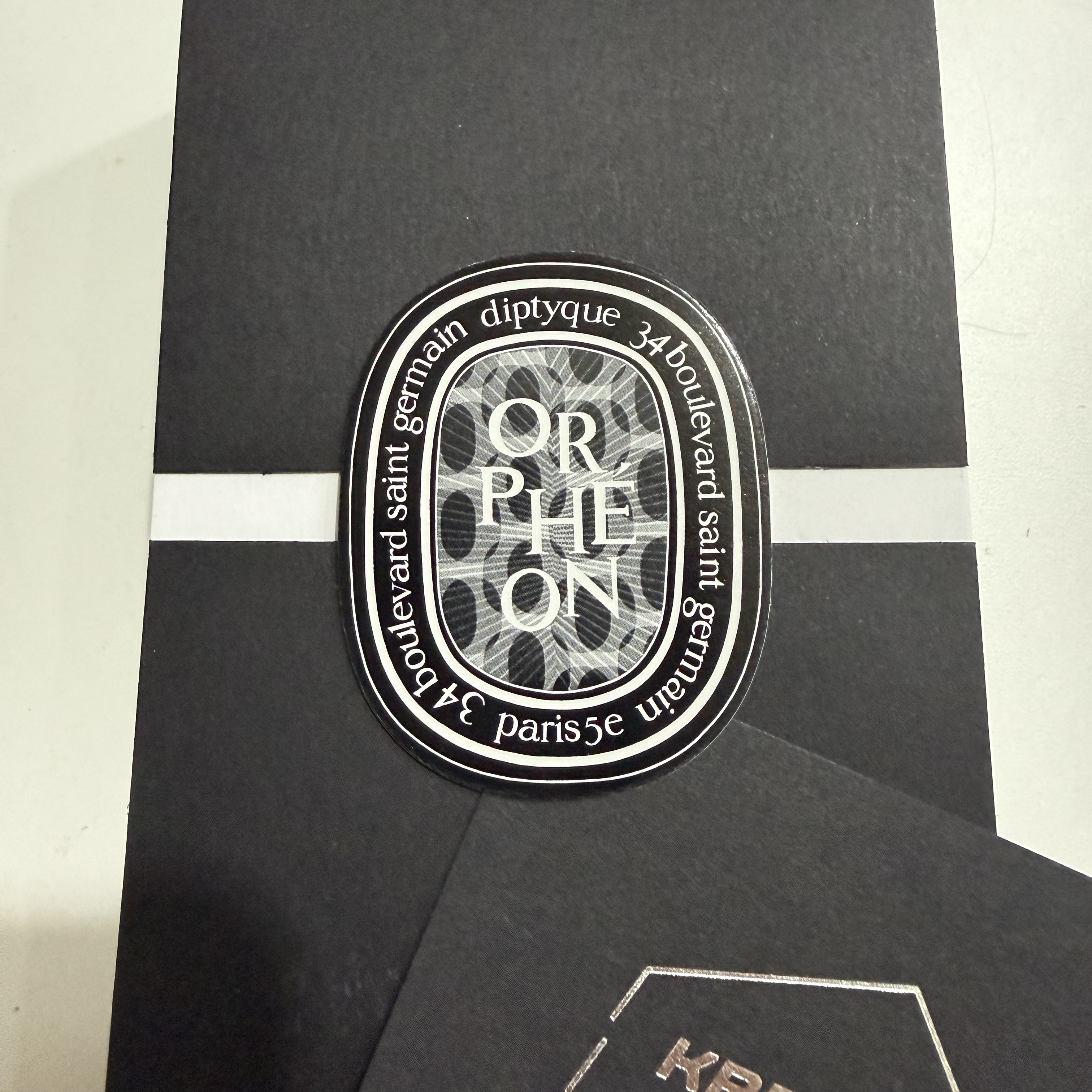 Diptyque Orpheon Eau De Parfum 75ml 착용 스타일