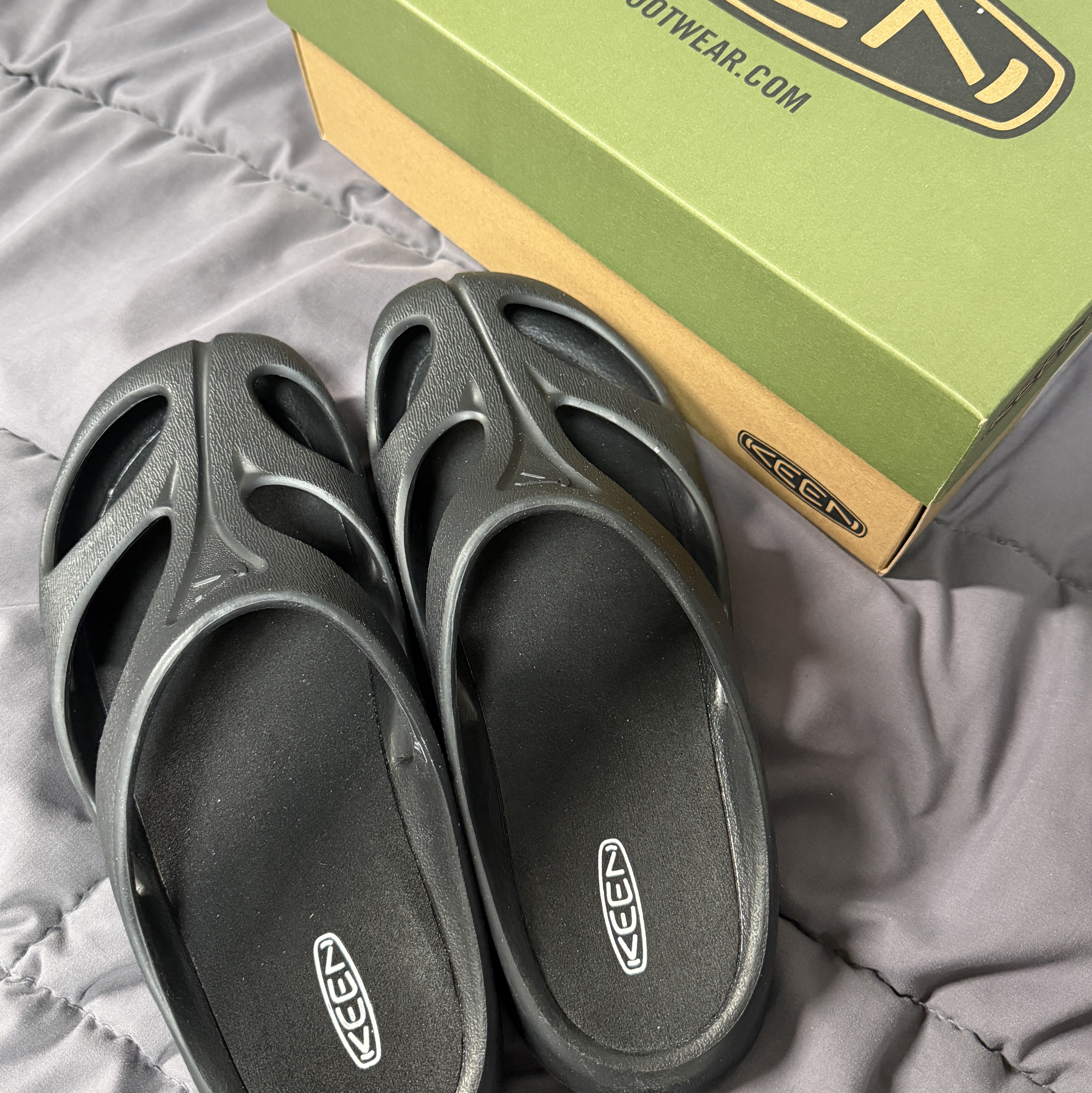 Keen Shanti Black Dawn Blue 착용 스타일