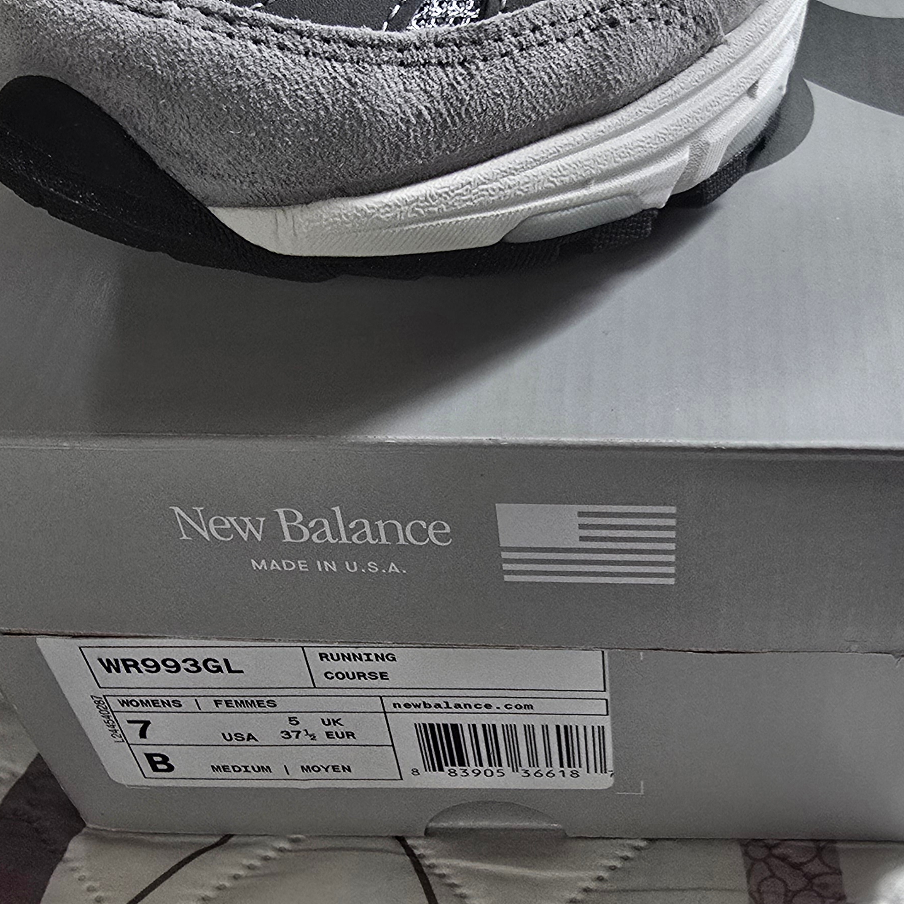 (W) New Balance 993 Made in USA Grey - B Standard 착용 스타일 - 4