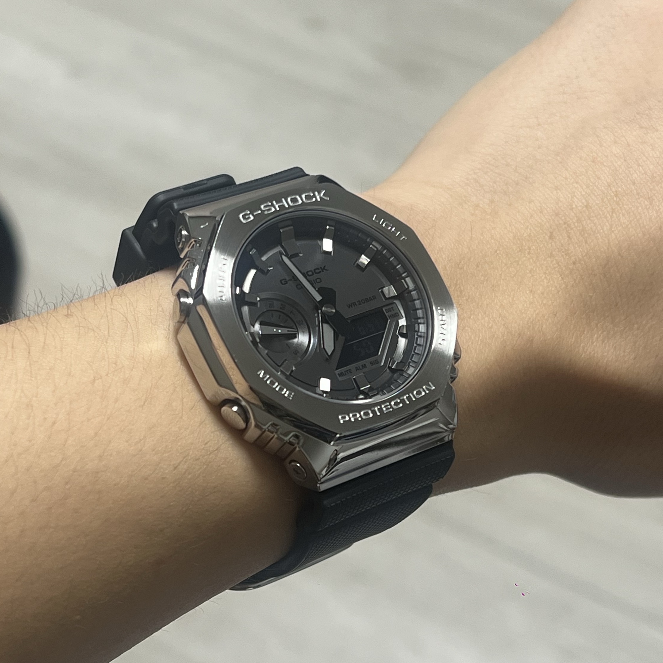 Casio G-Shock GM-2100-1A 착용 스타일 - 2