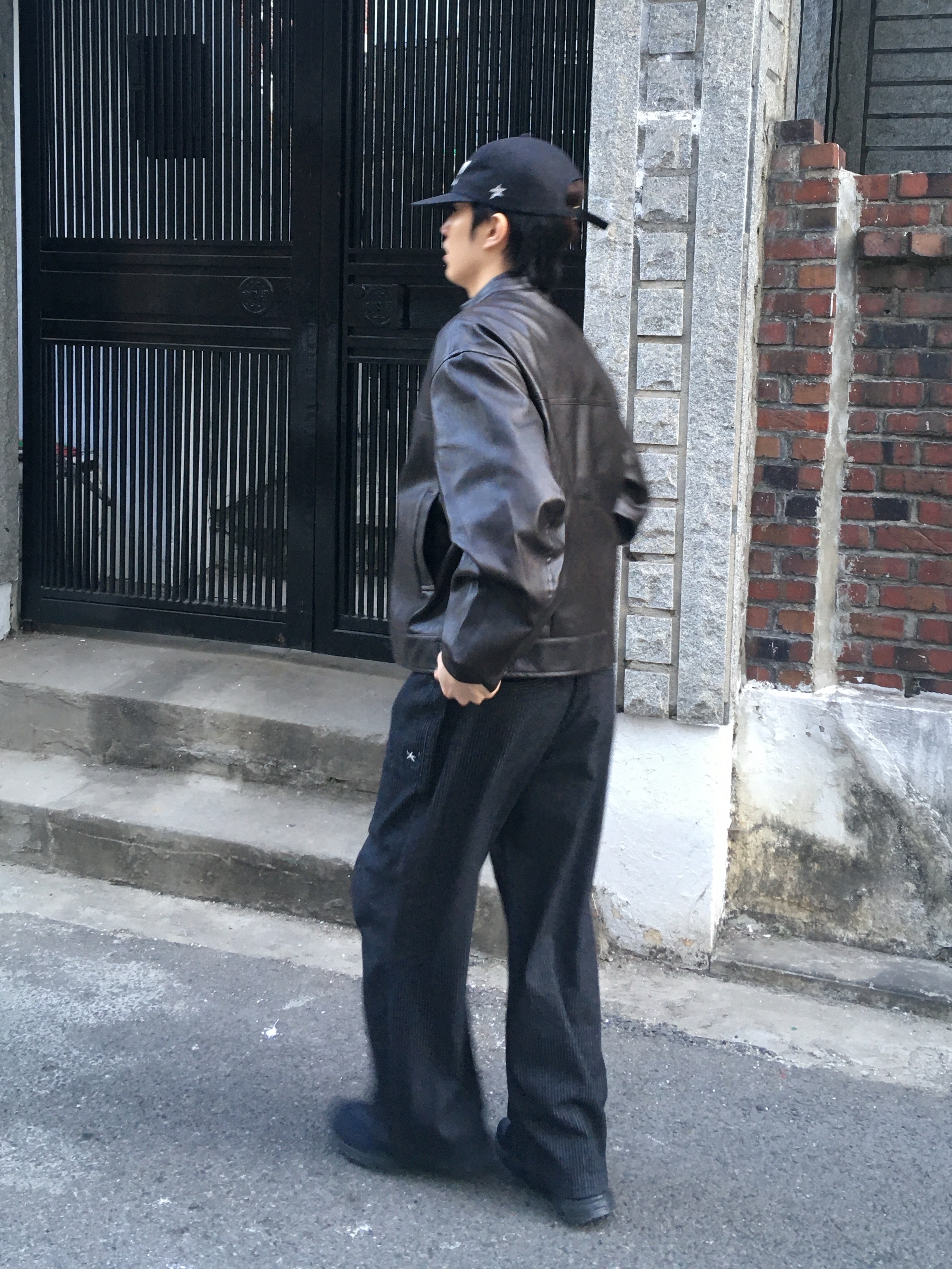 Aoiro 6-Panel Bone A/N Cap Black, Salomon RX Snug Black Magnet 착용 스타일