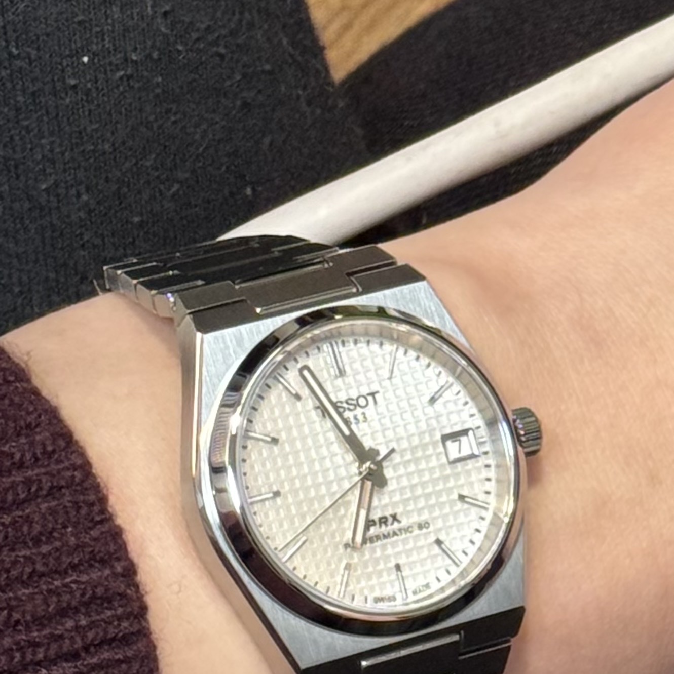 Tissot PRX Powermatic 80 35mm Steel Mother of Pearl 착용 스타일