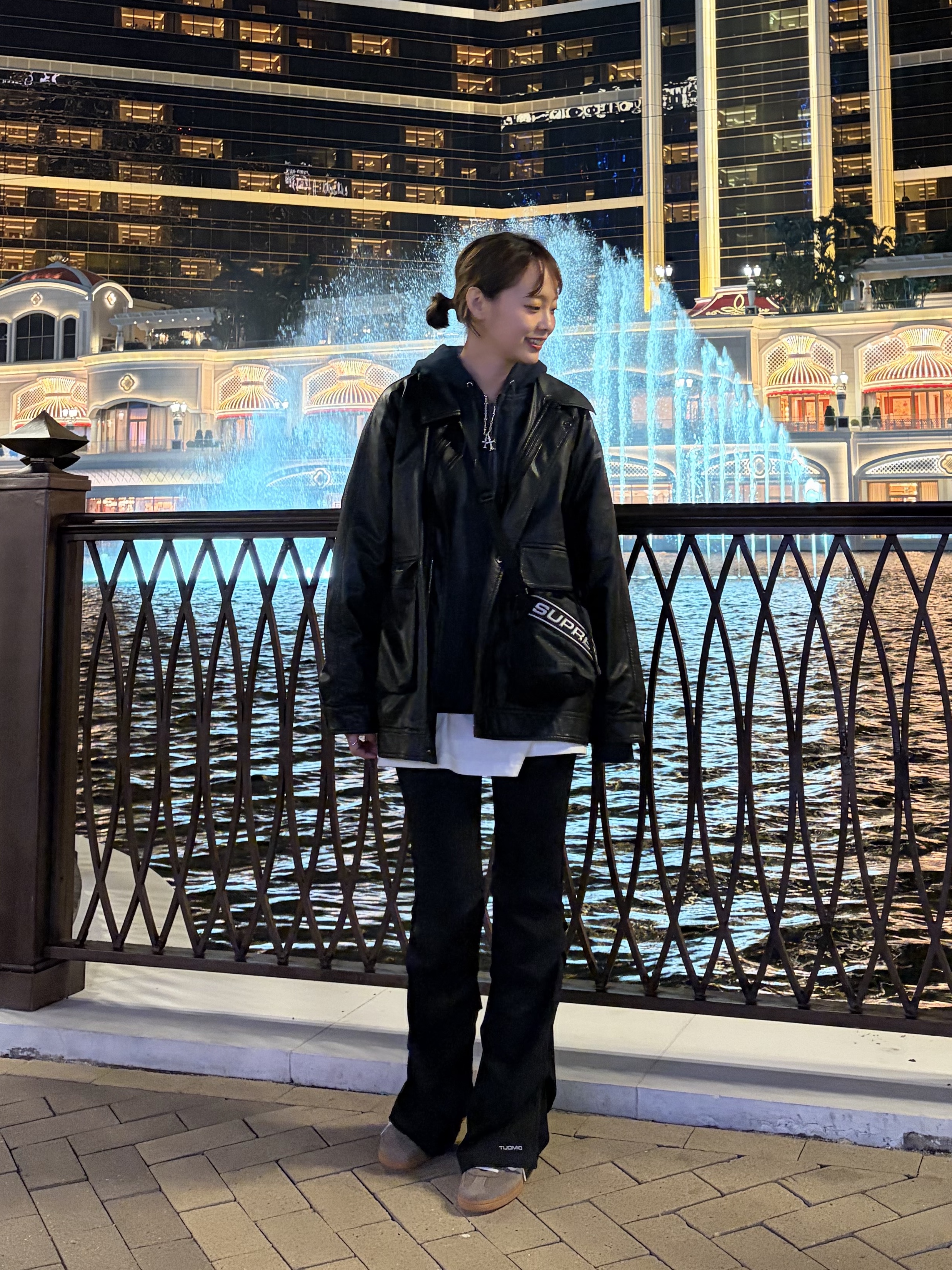 Supreme Reversible Work Zip Up Hooded Sweatshirt Navy - 25FW, (W) Adidas Spezial Handball Earth Strata Off White 착용 스타일 - 1