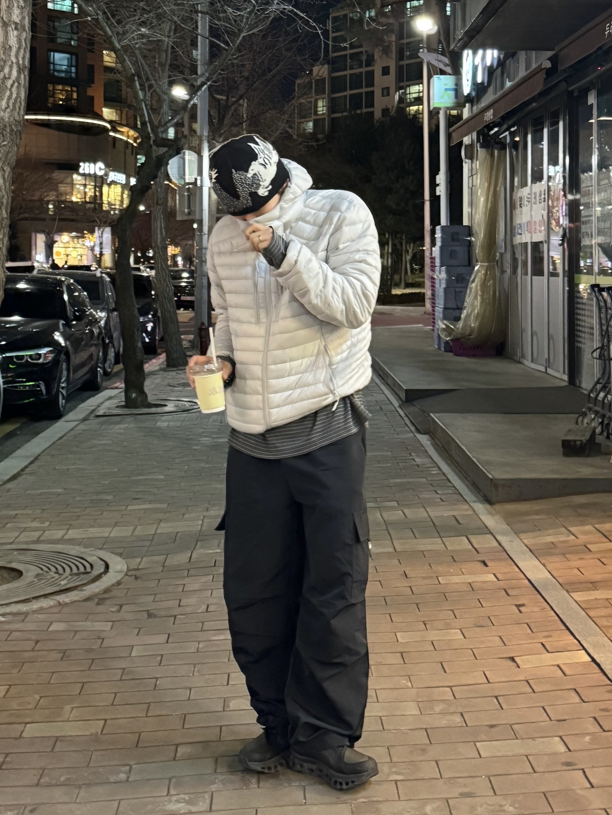 On Running x Post Archive Faction (Paf) Cloudmonster 2 Thorn Brown 착용 스타일