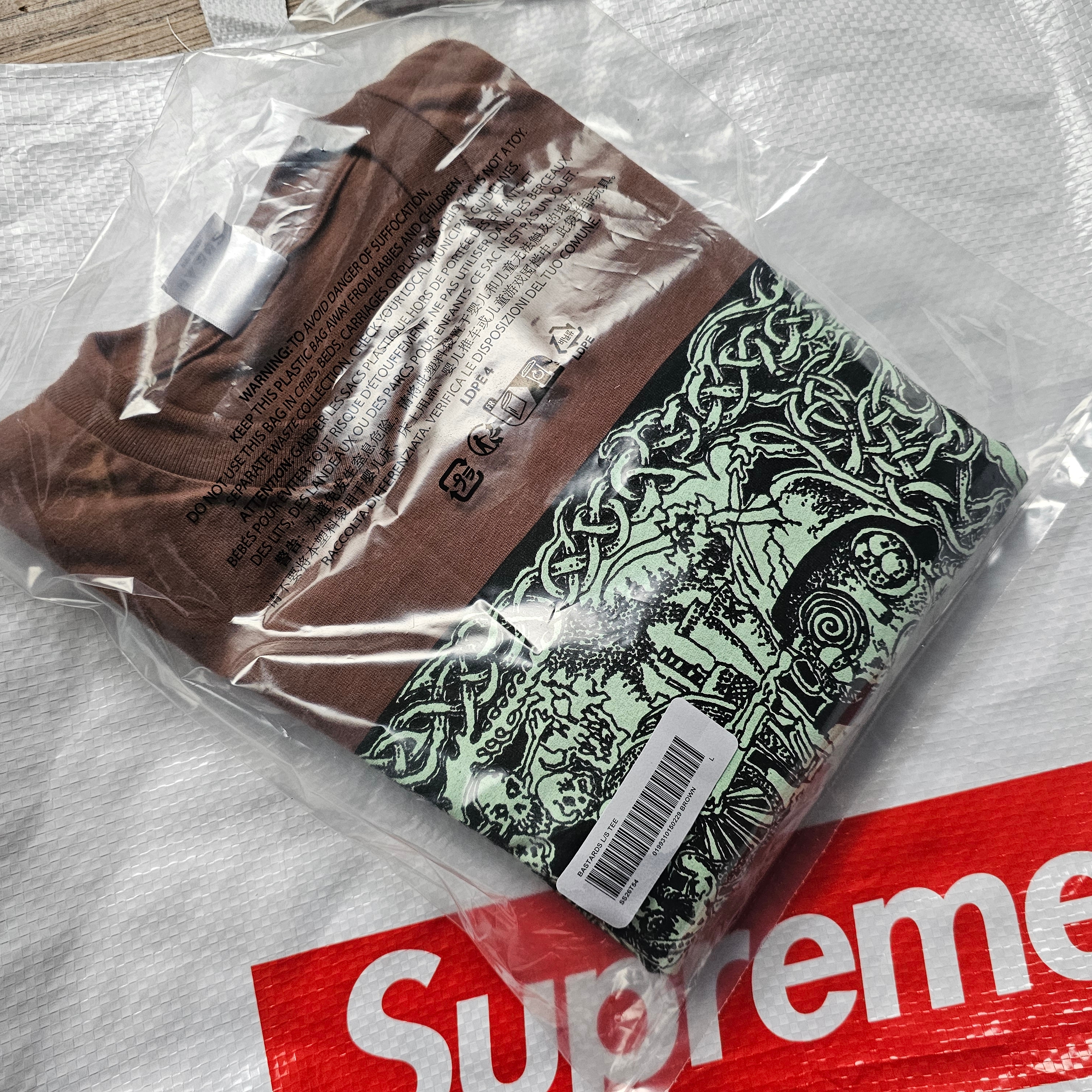 슈프림 웜벳 롱슬리브 티셔츠 브라운 - 26SS | Supreme | KREAM