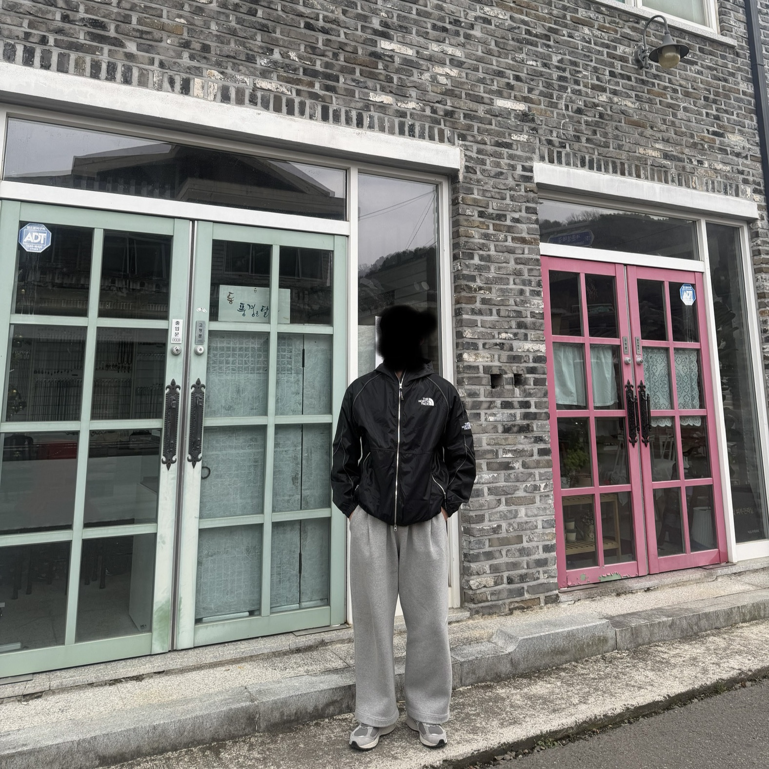 The North Face White Label Novelty Olema Hoodie Black 착용 스타일