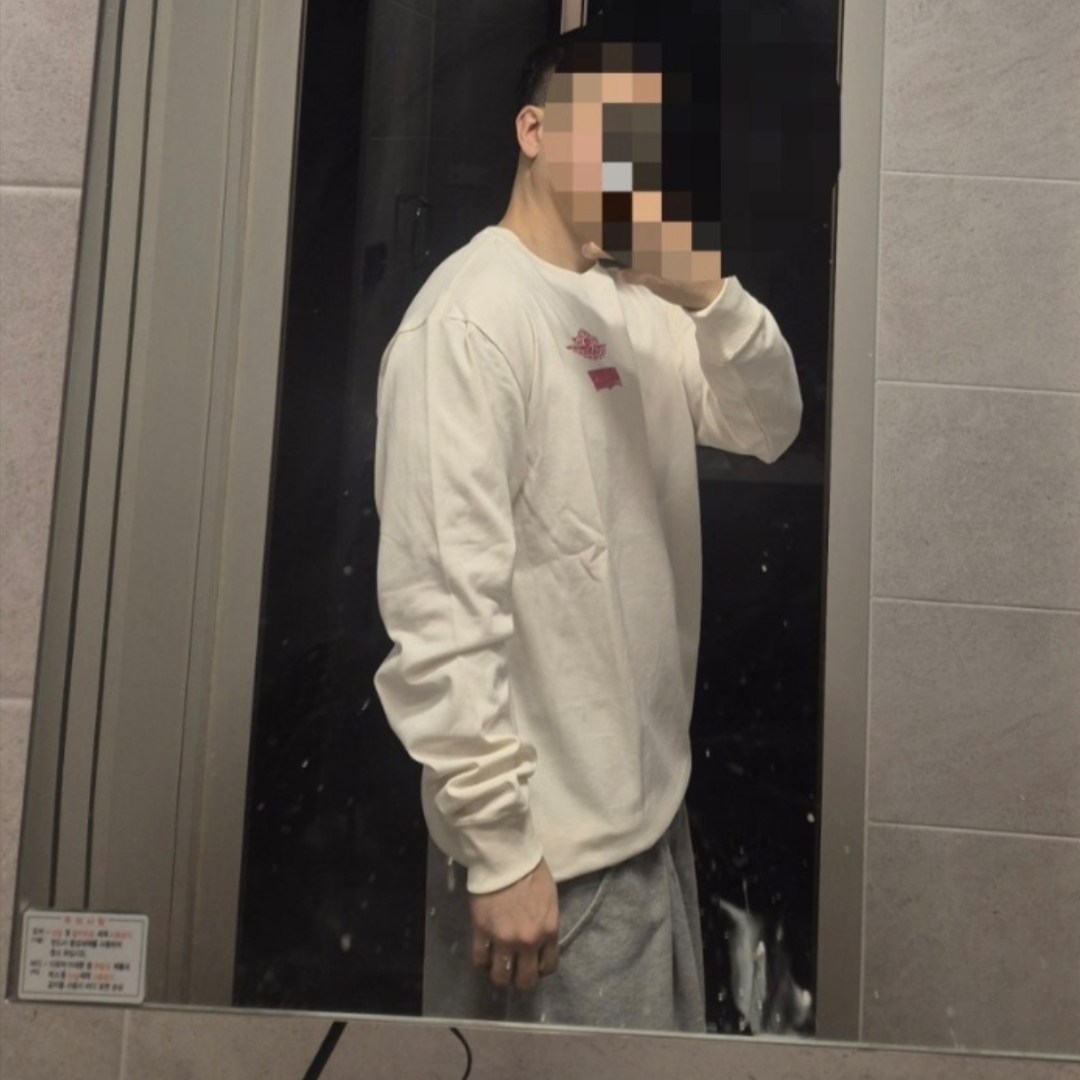 Jordan x Levi's Full Zip Hoodie Black (IM6734-010) 착용 스타일 - 2