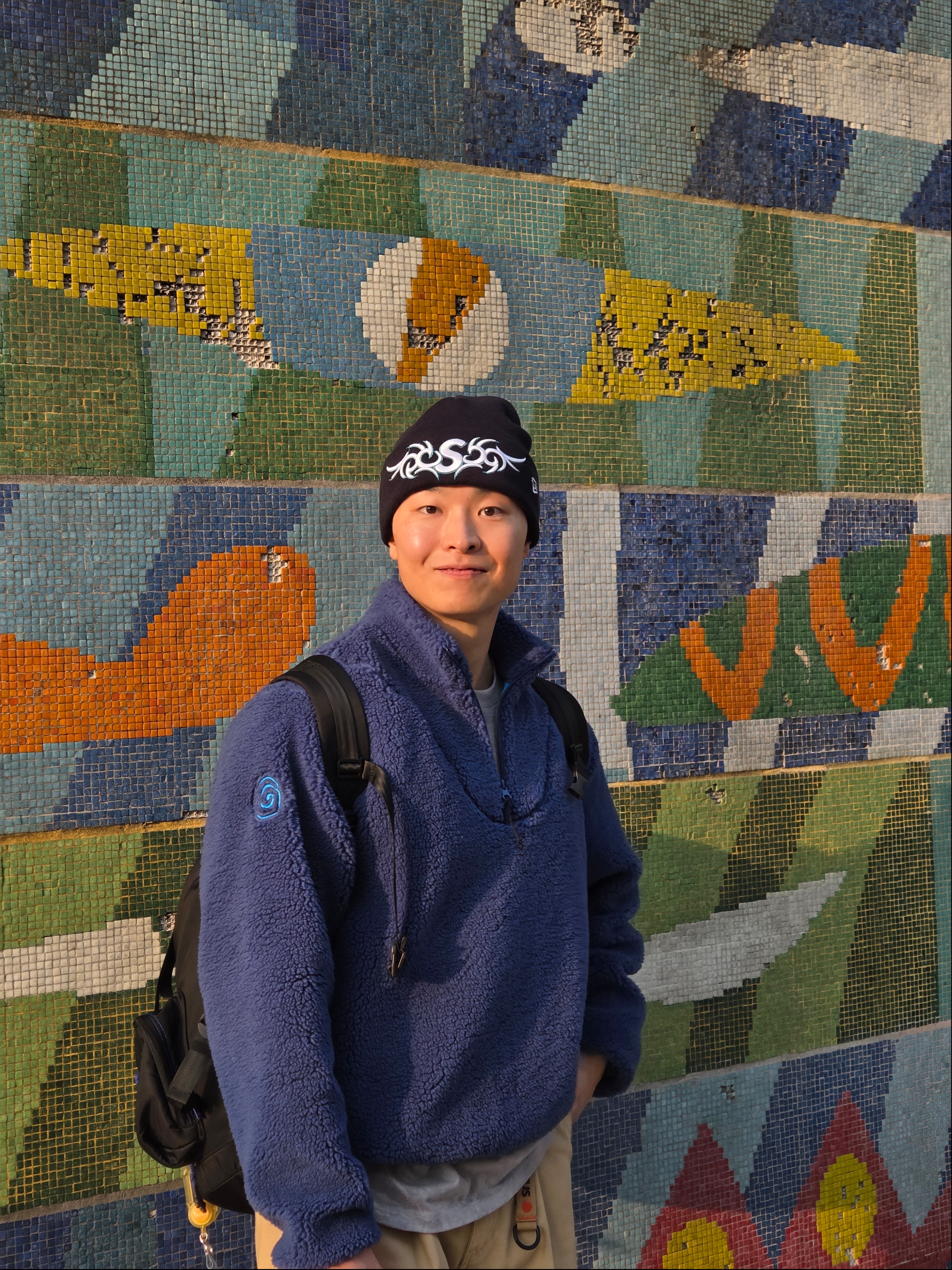 Supreme New Era Tribal S Logo Beanie Navy - 25FW, Ostrya 25FW Bluebird Shearling Fleece Navy 착용 스타일 - 3