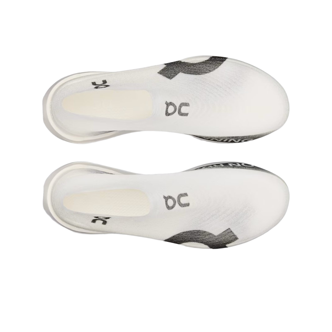 온 러닝 클라우드붐 스트라이크 LS 화이트 블랙(On Running Cloudboom Strike LS White Black) - 2