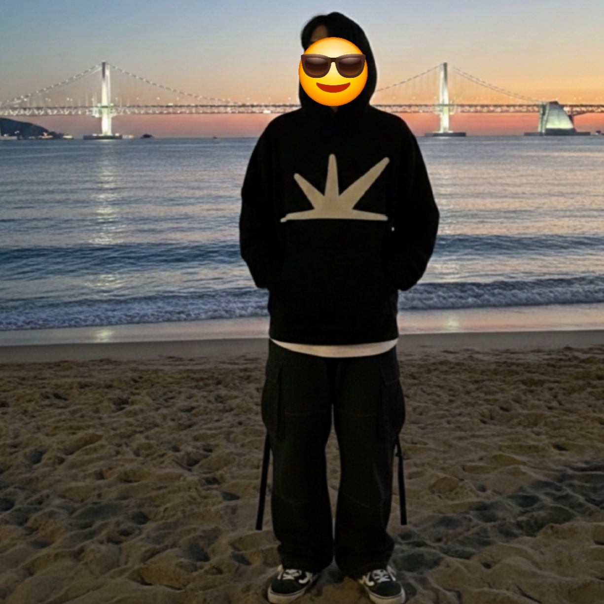 [더블적립] sunlovetour Daybreak Brushed Hoodie Black 착용 스타일