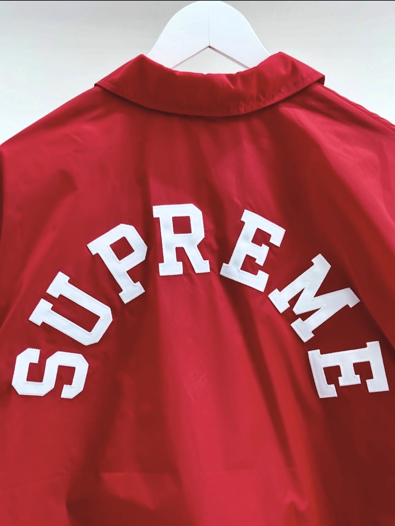 Supreme x Champion Coaches Jacket Red - 24SS 착용 스타일 - 2