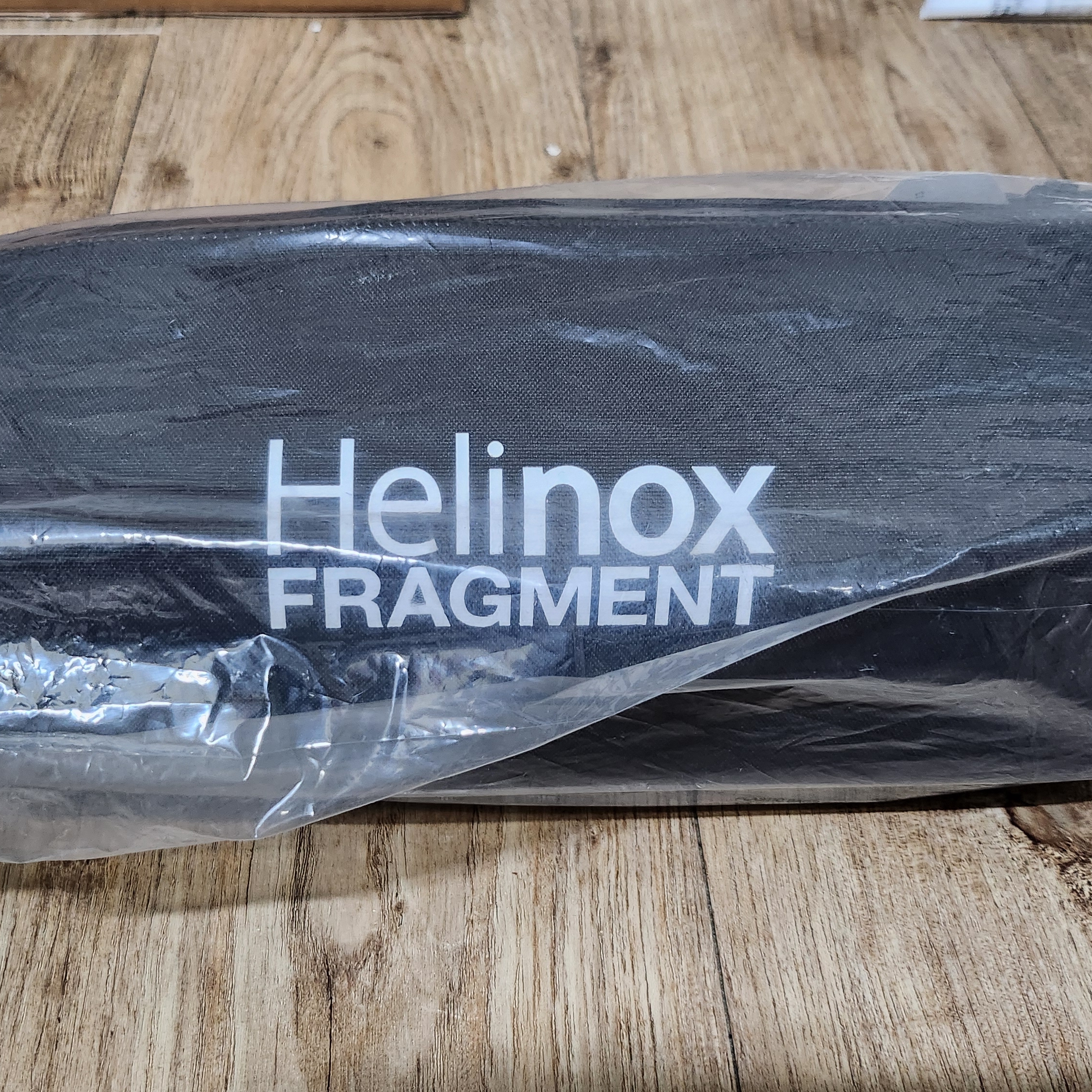 Helinox x Fragment Design Tactical Chair Black Navy, Helinox Vibram Ball Feet 45mm Black 착용 스타일 - 5