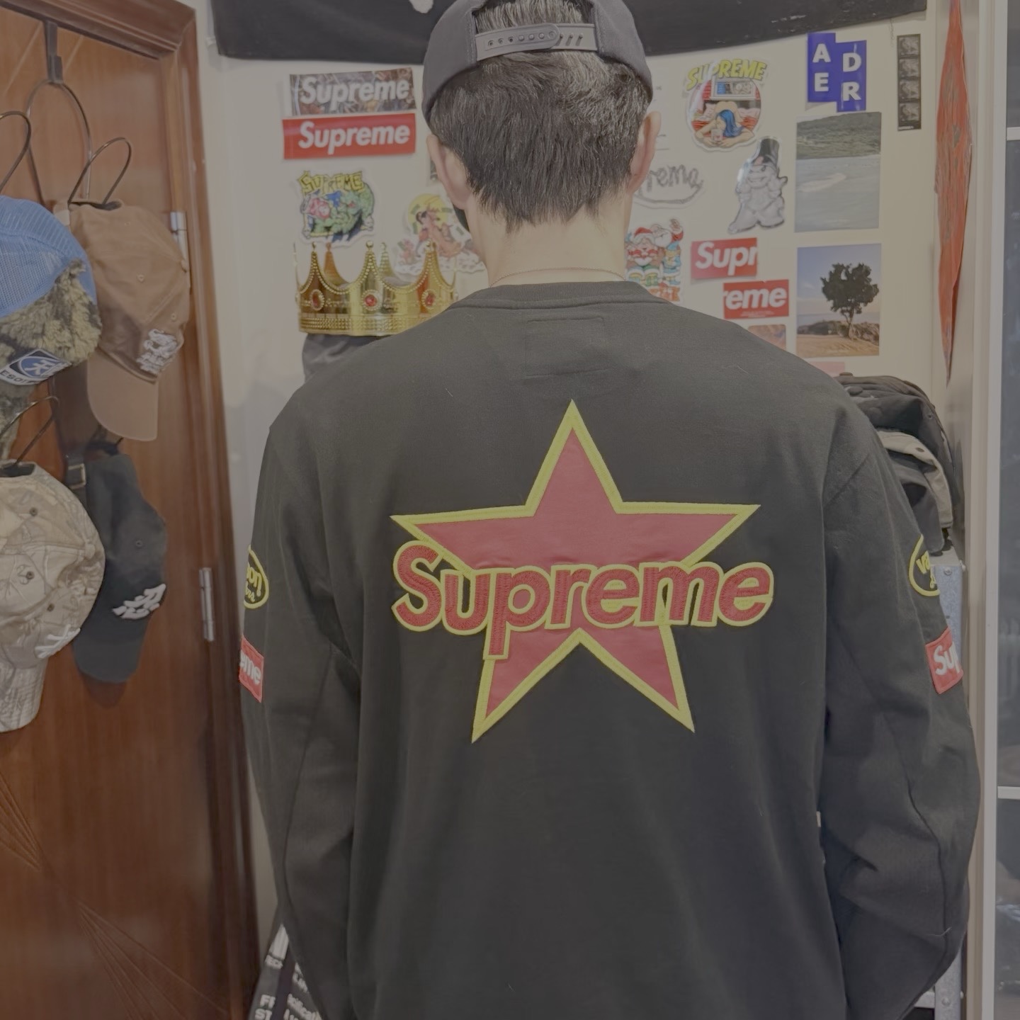 Supreme x Vanson Leathers L/S Top Black - 26SS 착용 스타일