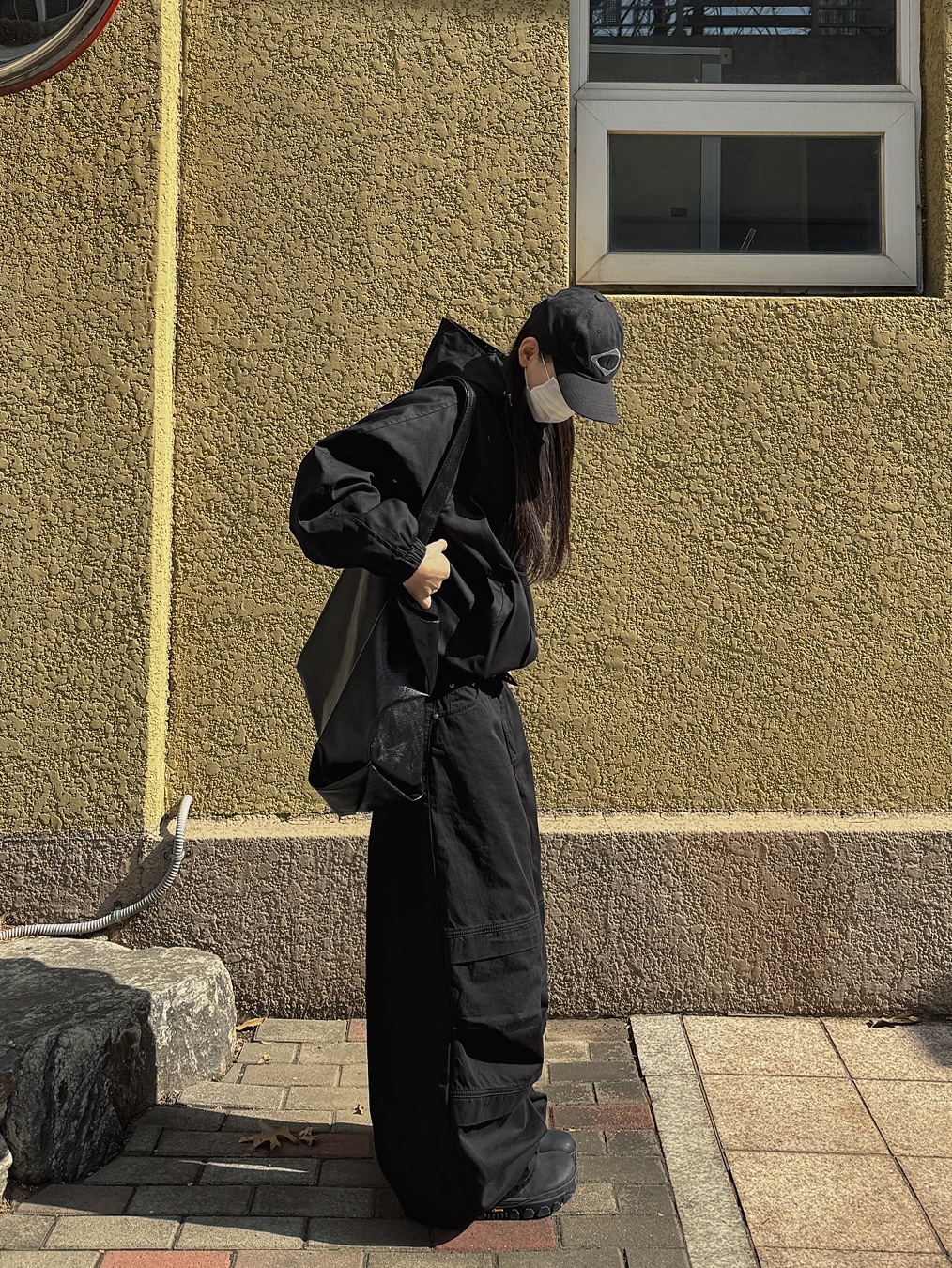 Mischief Rhombus Ball Cap Black 착용 스타일 - 4