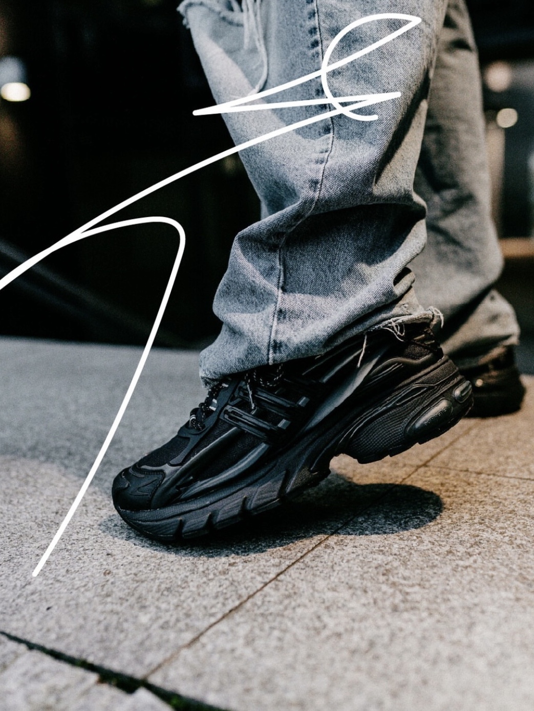 Adidas x Pharrell Williams Virginia Adistar Jellyfish Triple Black 착용 스타일 - 2