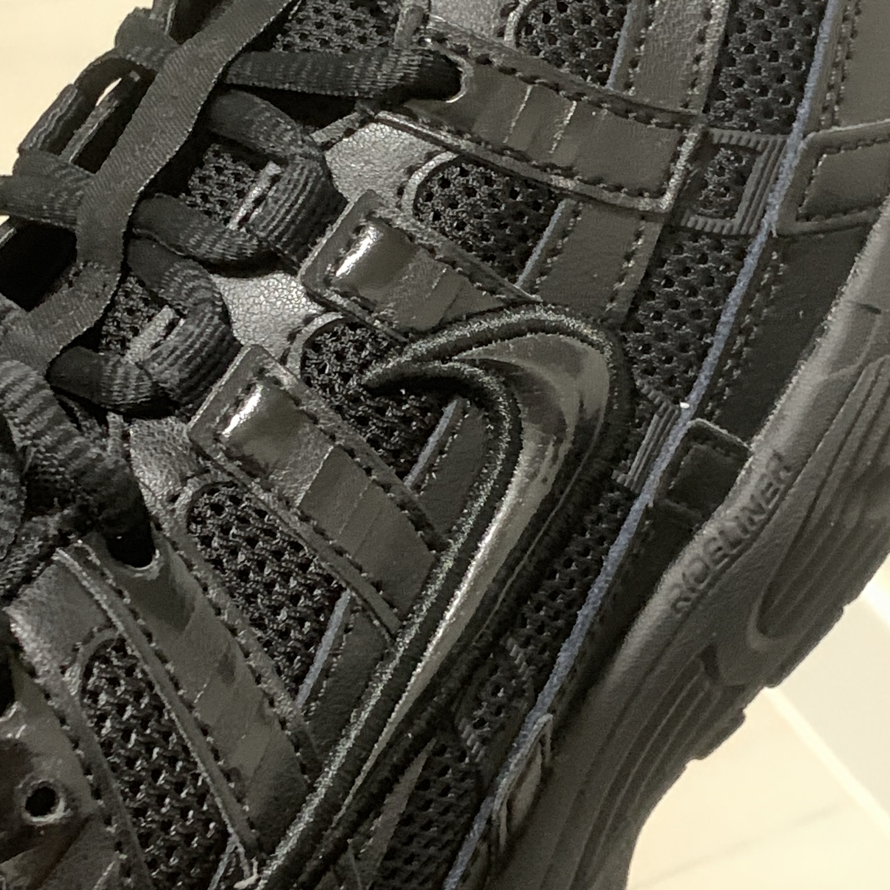 Nike P-6000 Black 착용 스타일