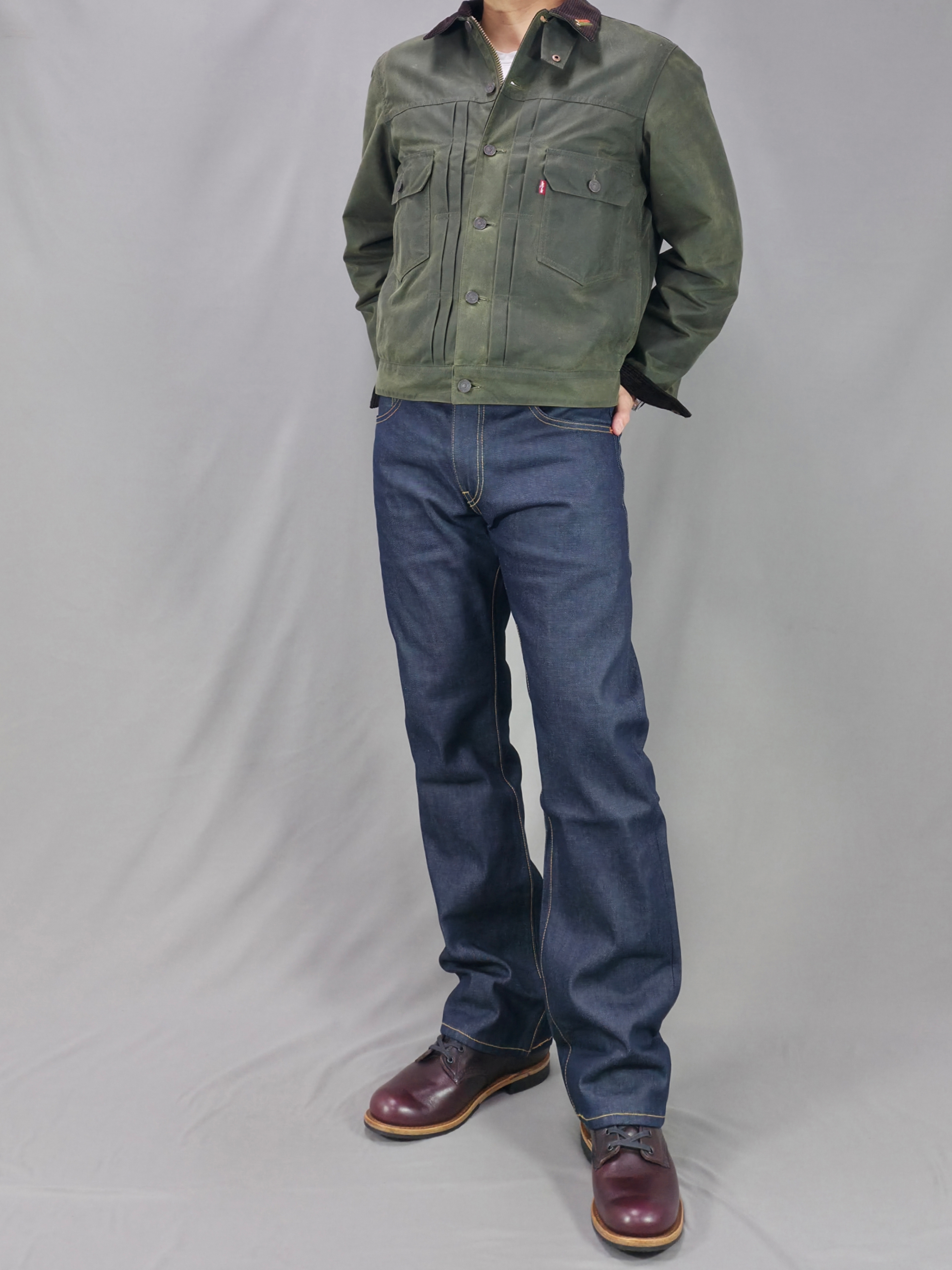 Levi's x Barbour Type II Waxed Jacket Olive Wax 착용 스타일
