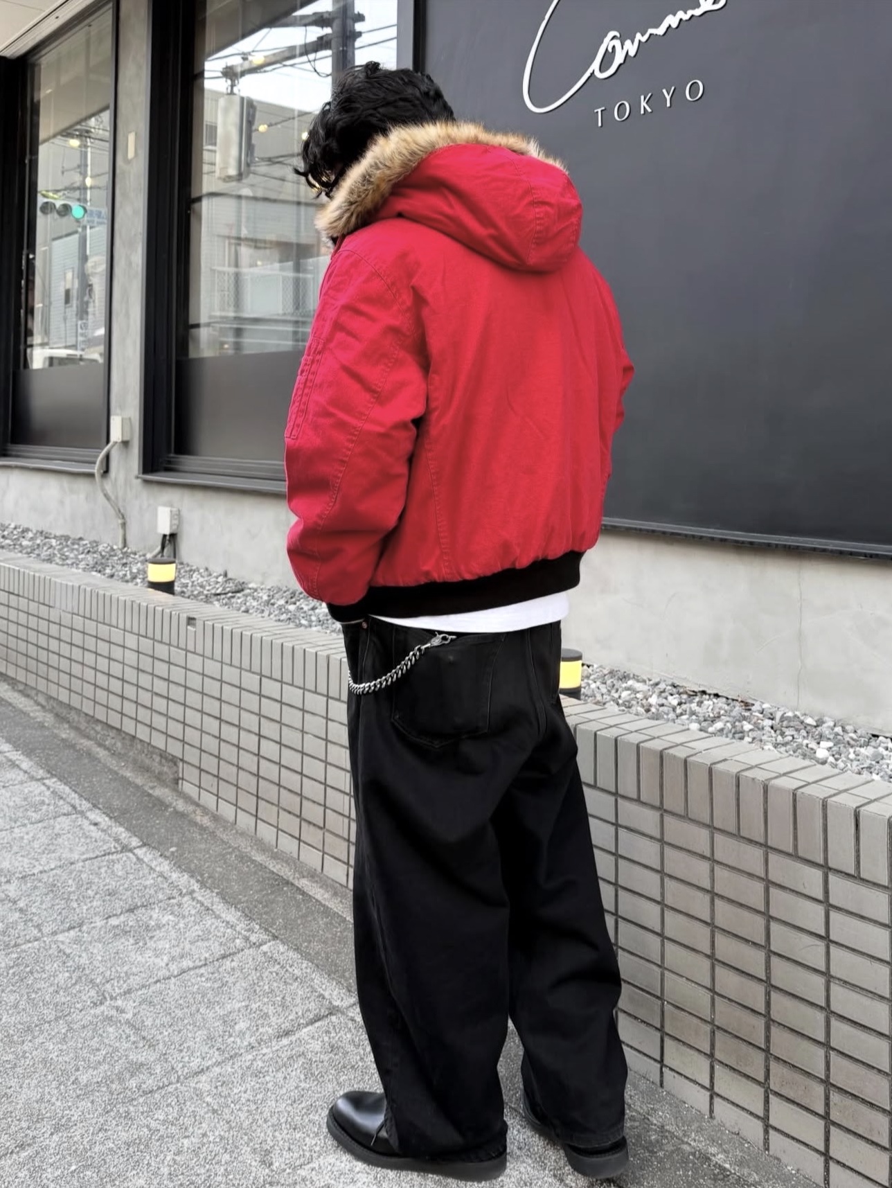 Supreme Reversible Faux Fur Hooded Work Jacket Red - 26SS, Supreme Reversible Faux Fur Hooded Work Jacket Black - 26SS 착용 스타일 - 3