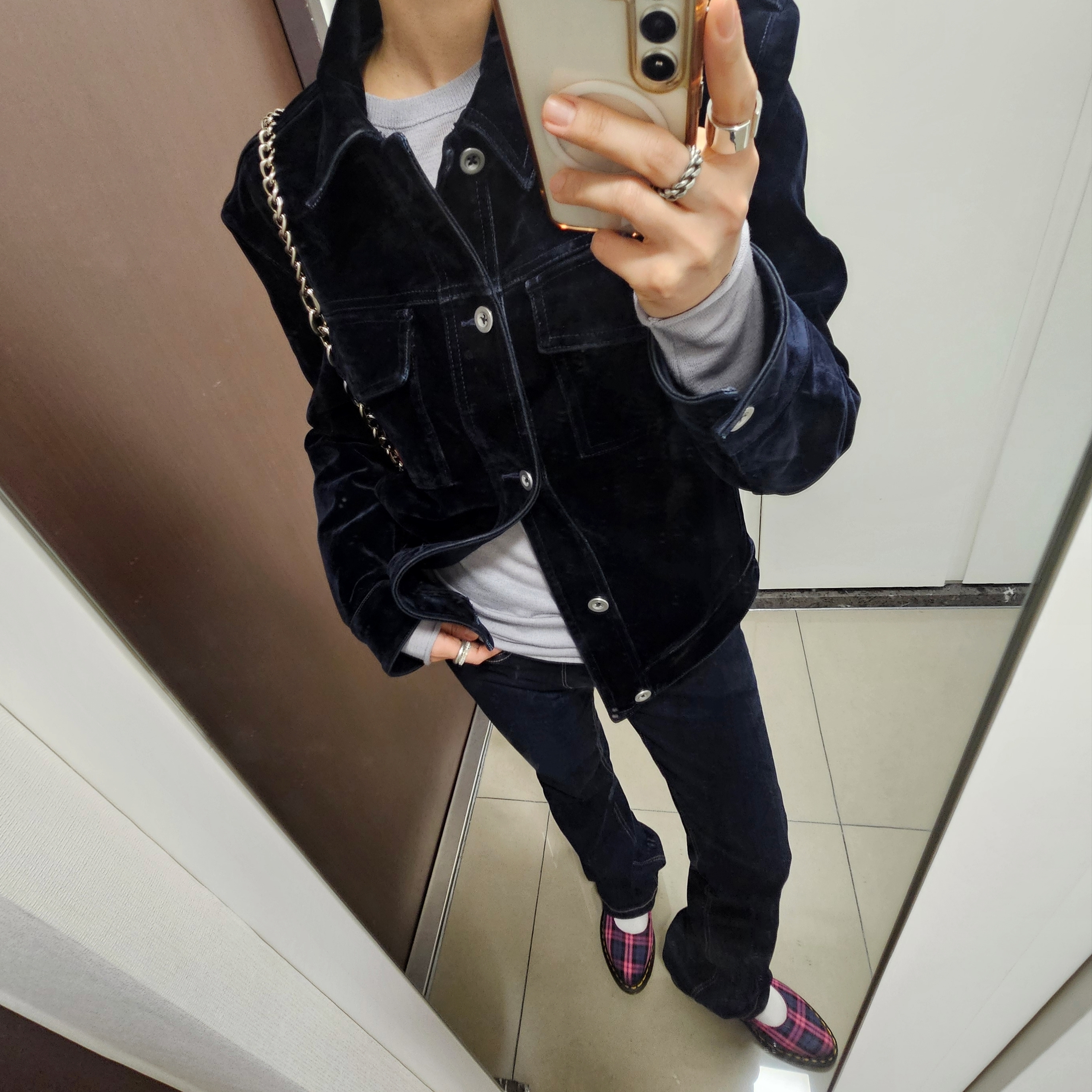 (W) Dr. Martens Elphie Mary Jane Black Pink Multi 착용 스타일 - 2
