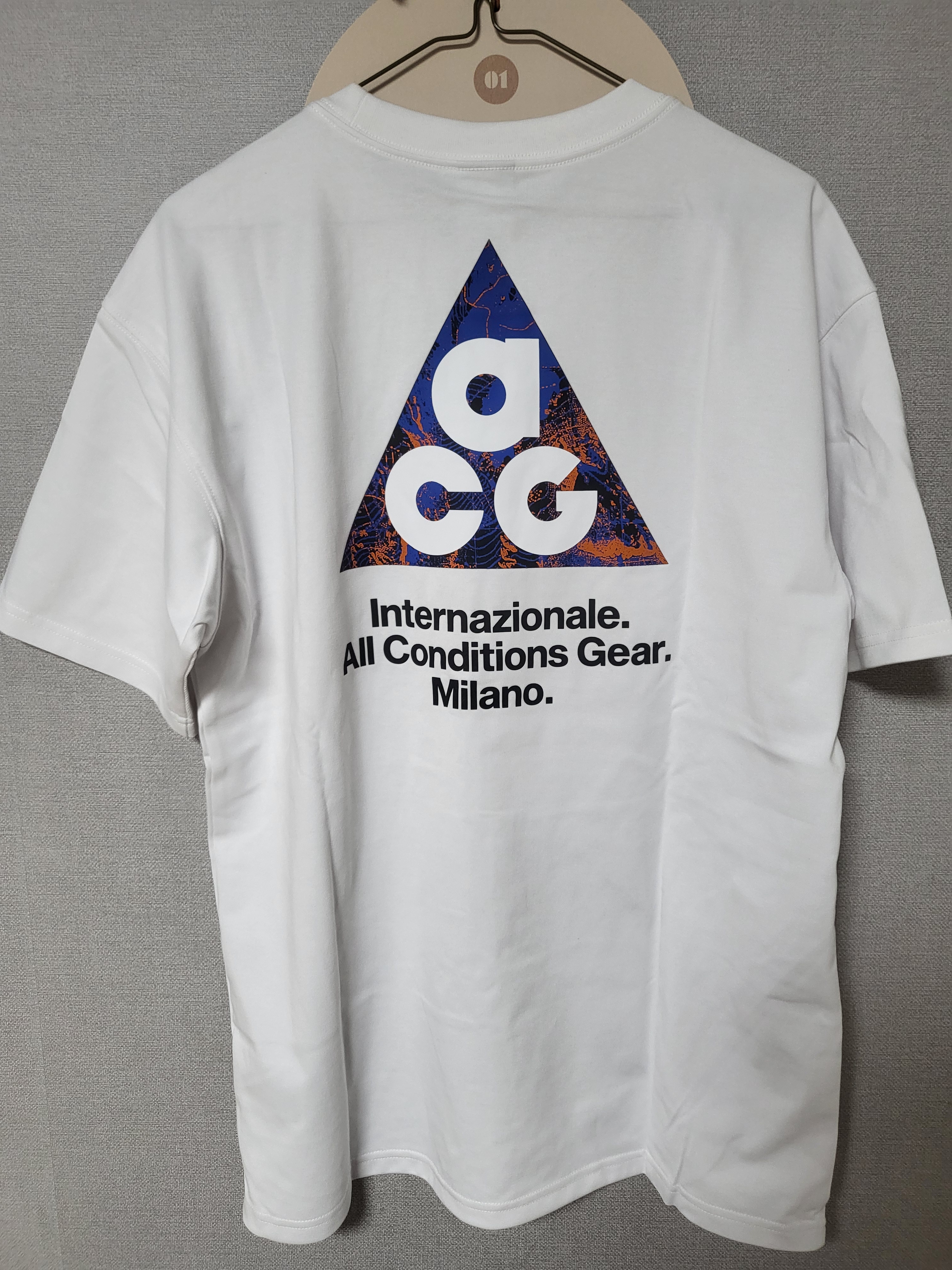 Nike Inter Milan ACG T-Shirt White (IF0513-100) 착용 스타일