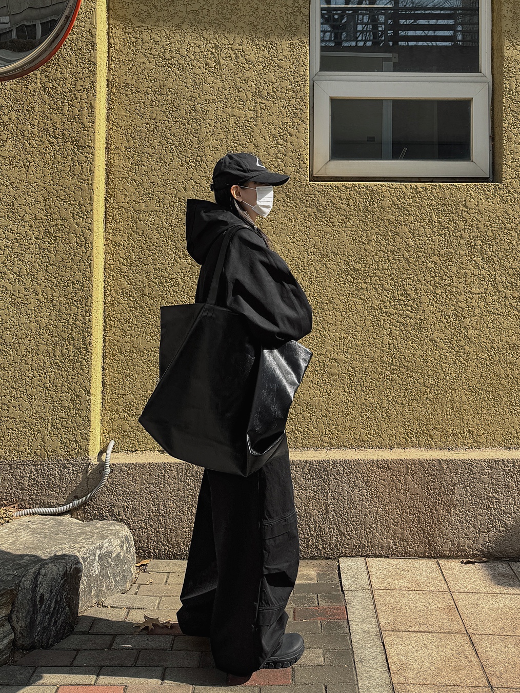 Mischief Rhombus Ball Cap Black 착용 스타일 - 2