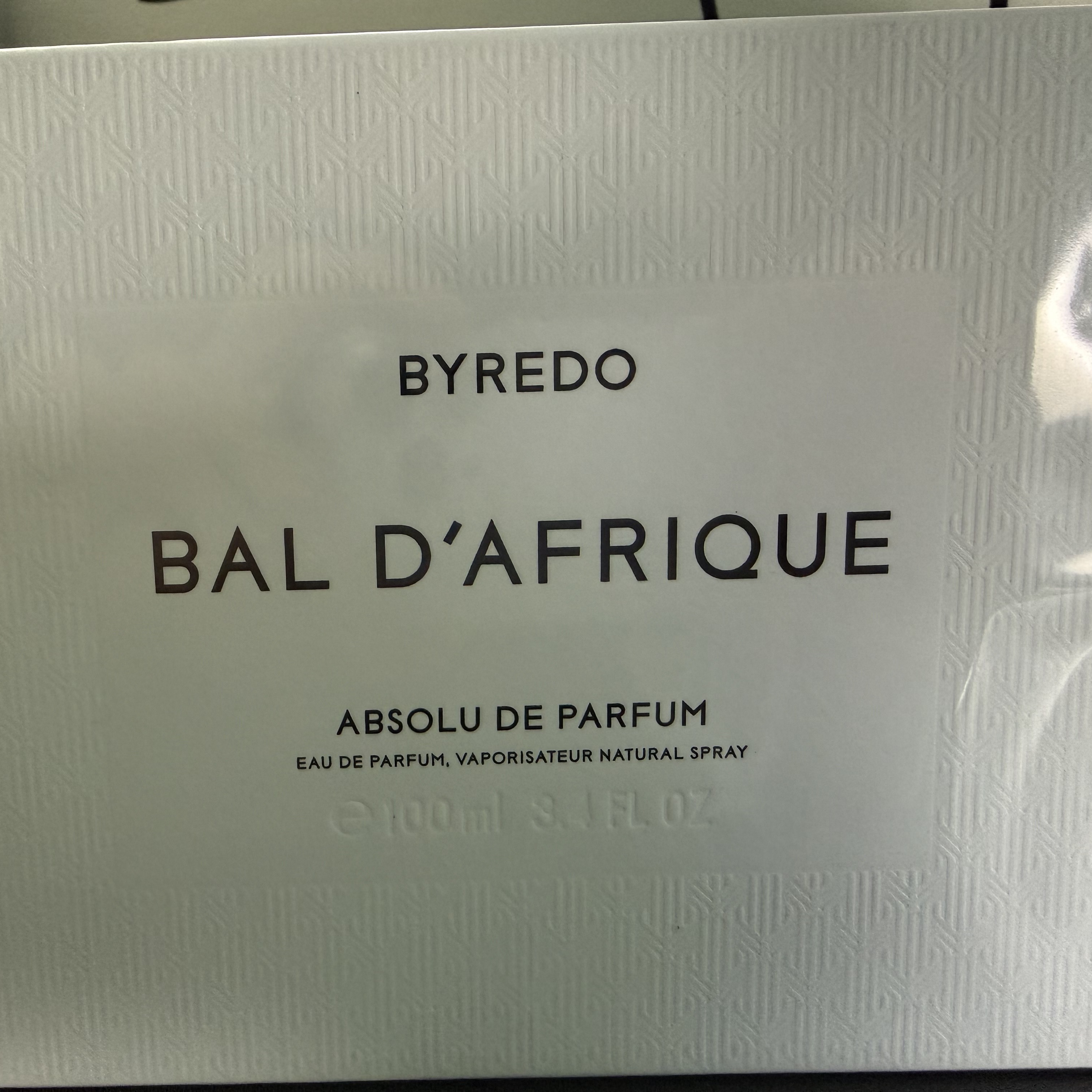 Byredo Bal d'Afrique Absolu De Parfum 100ml 착용 스타일 - 1