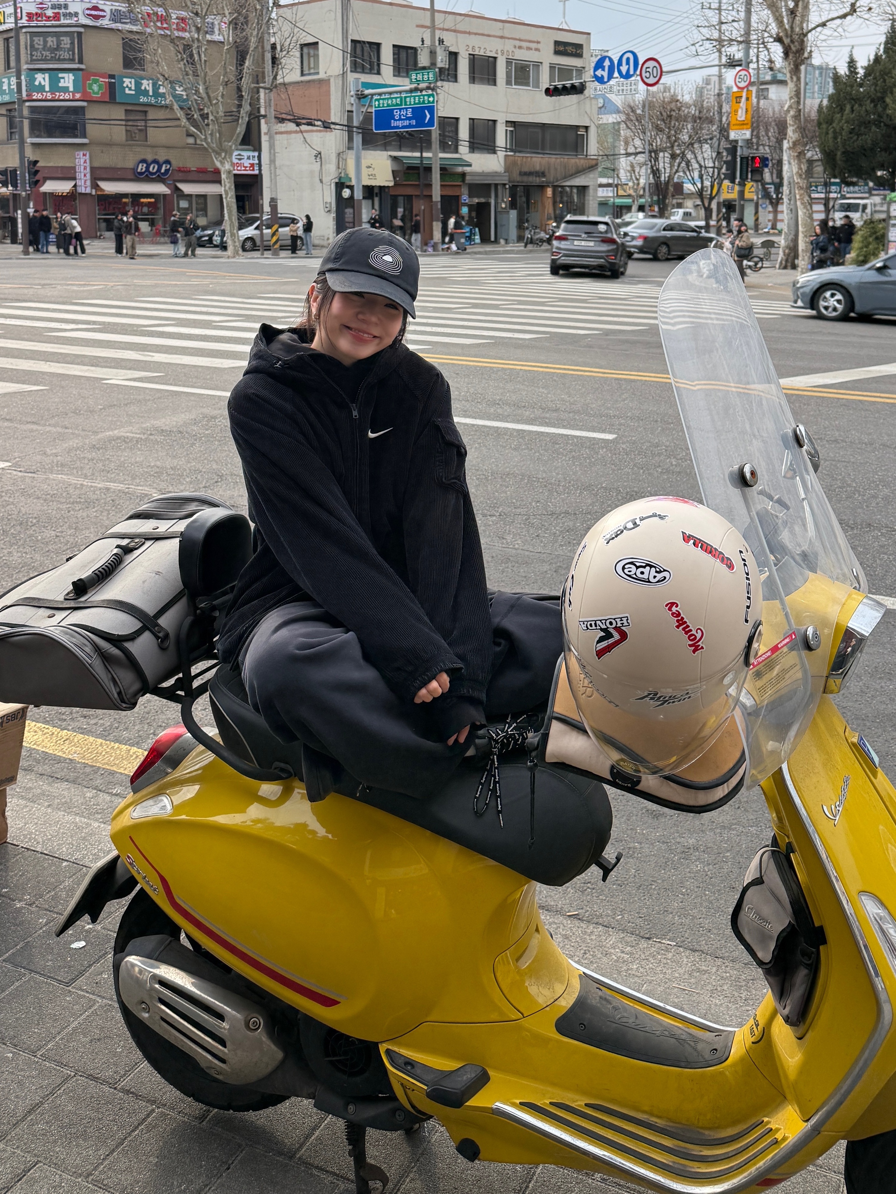 Supreme x Nike Arc Corduroy Hooded Jacket Black - 22SS, Nike x Supreme Air Force 1 Low Black 착용 스타일 - 2