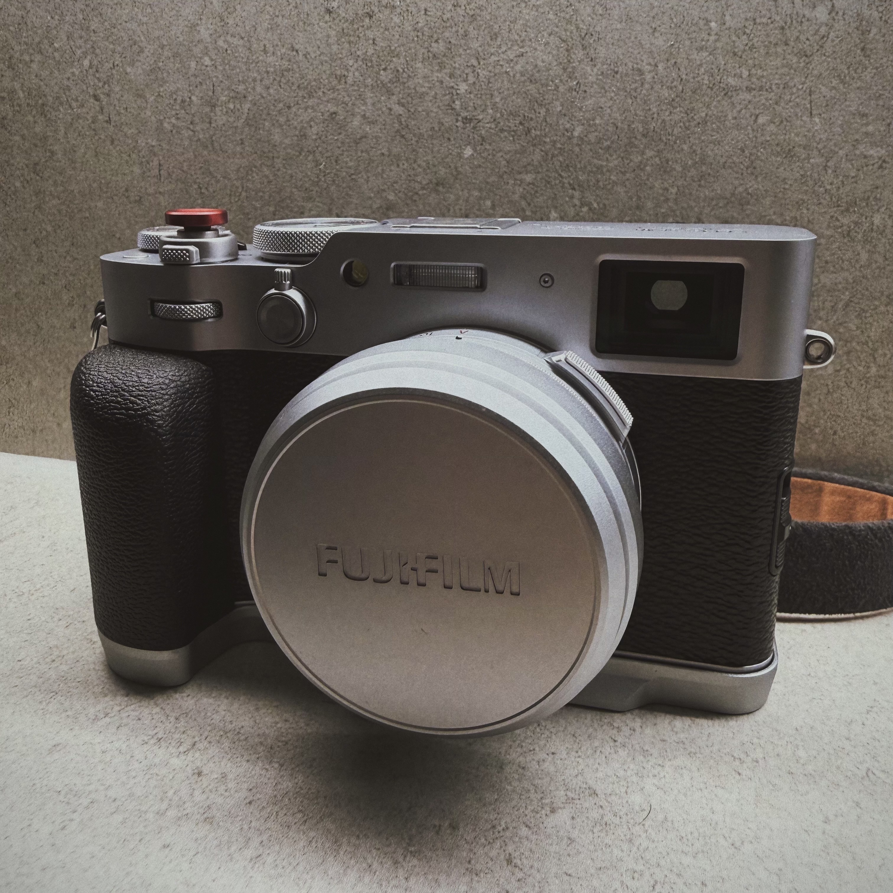 Fujifilm X100VI Silver (Korean Ver.) 착용 스타일