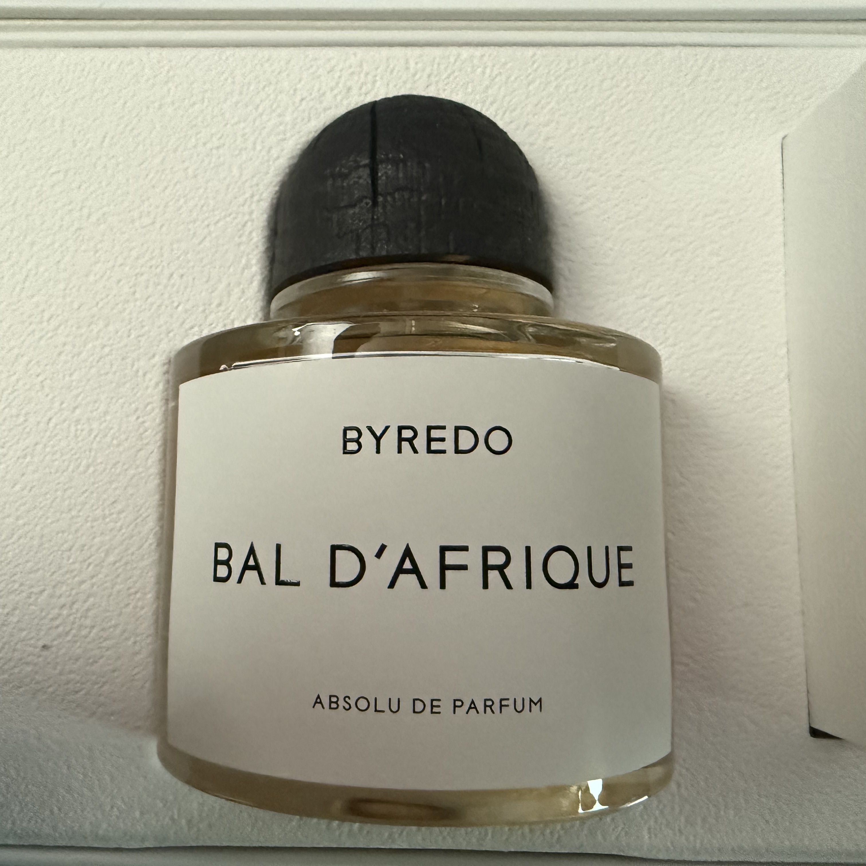 Byredo Bal d'Afrique Absolu De Parfum 100ml 착용 스타일 - 3