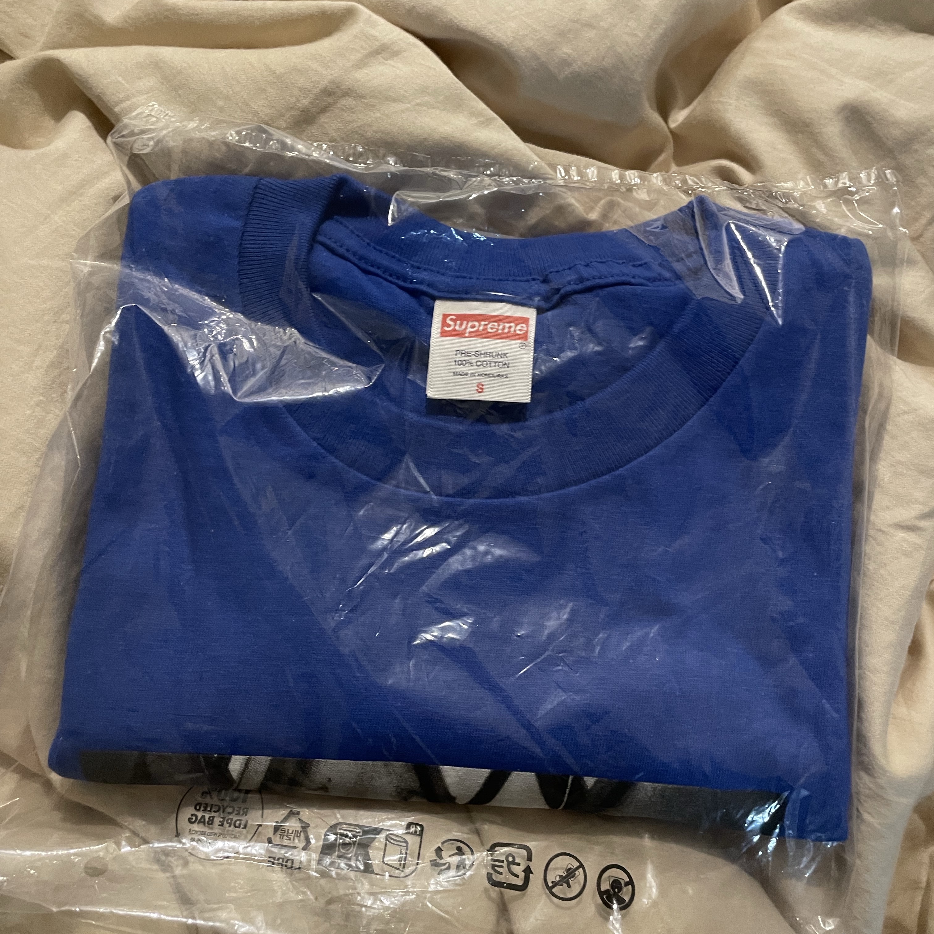 Supreme x Spider-Man T-Shirt Royal - 26SS 착용 스타일 - 1