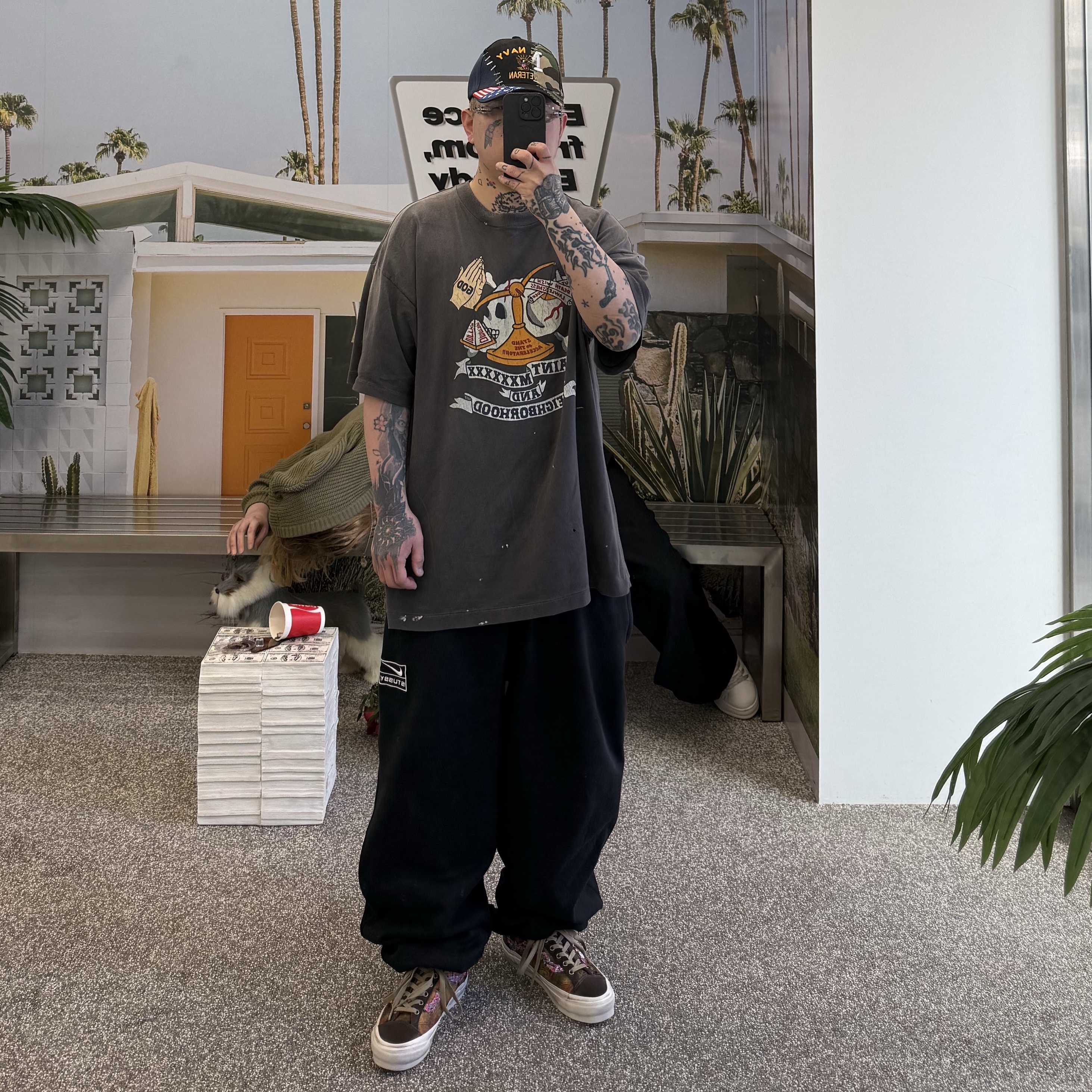 Vans Premium Old Skool 36 LX Souvenir Warm Brown, Supreme x MM6 Maison Margiela Zip Up Hooded Sweatshirt Black - 24SS 착용 스타일 - 2