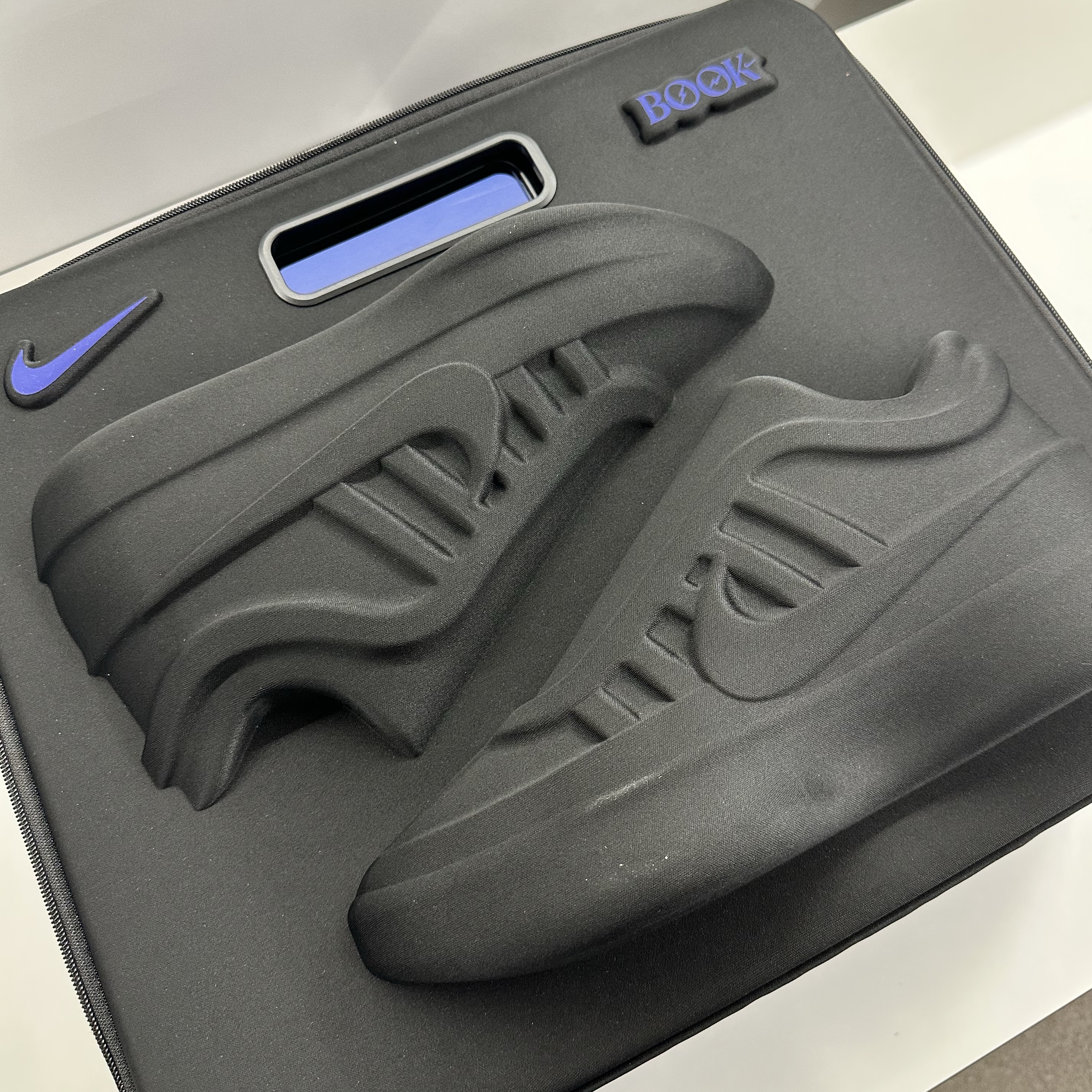 Nike x Fragment Book 2 Multi-Color 착용 스타일 - 2