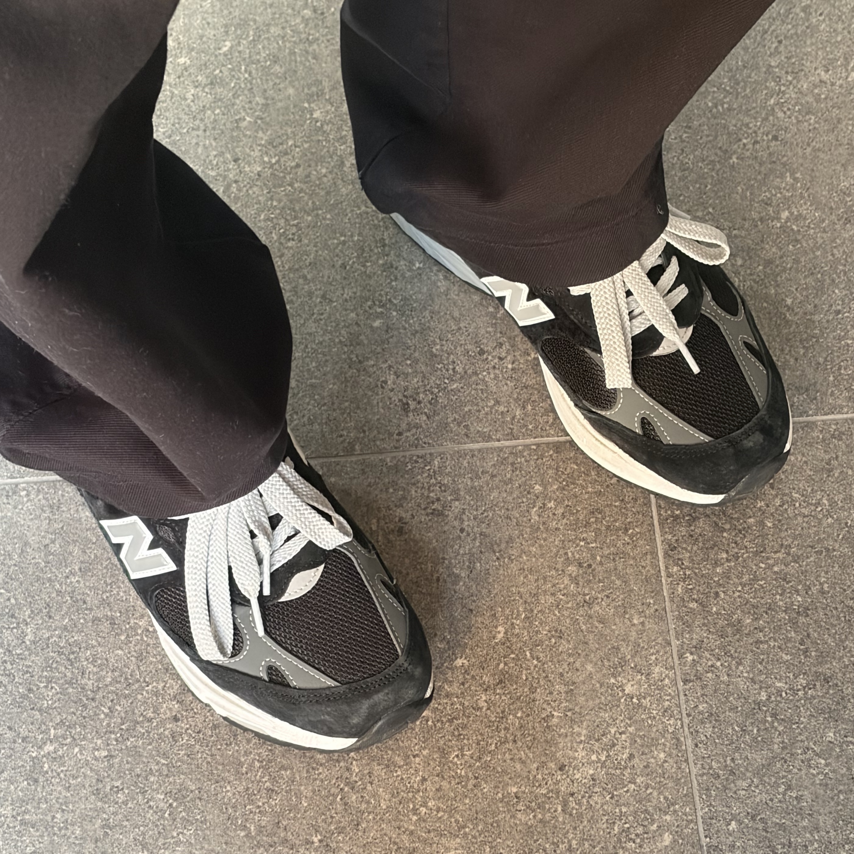 New Balance 993 Made in USA Black - D Standard 착용 스타일