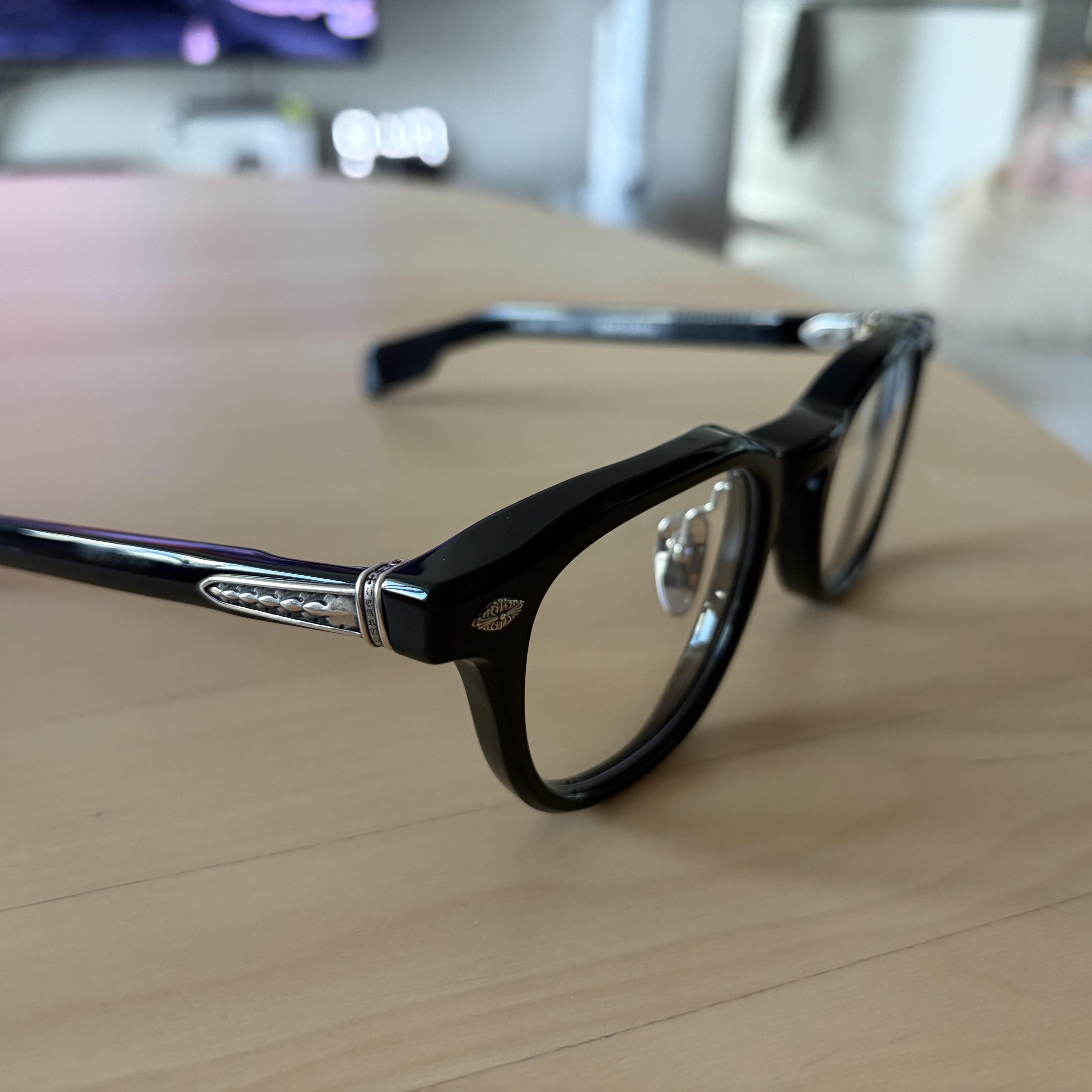 Chrome Hearts Chirp Chirp-A Black 착용 스타일