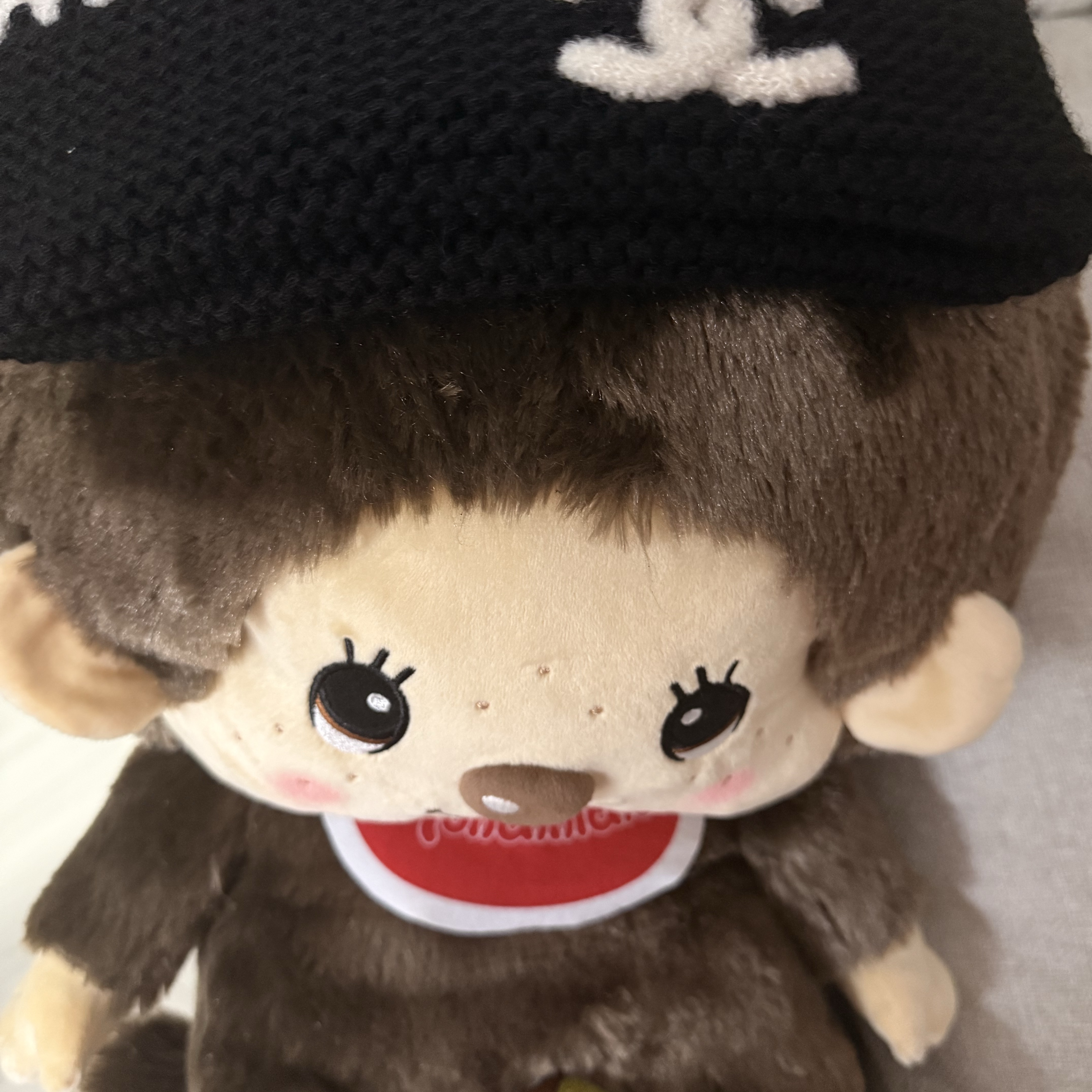 Chanel Beanie Cashmere & Black White 착용 스타일 - 2