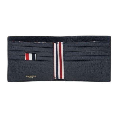 Thom Browne Anchor Grain Leather Wallet Navy 착용 스타일