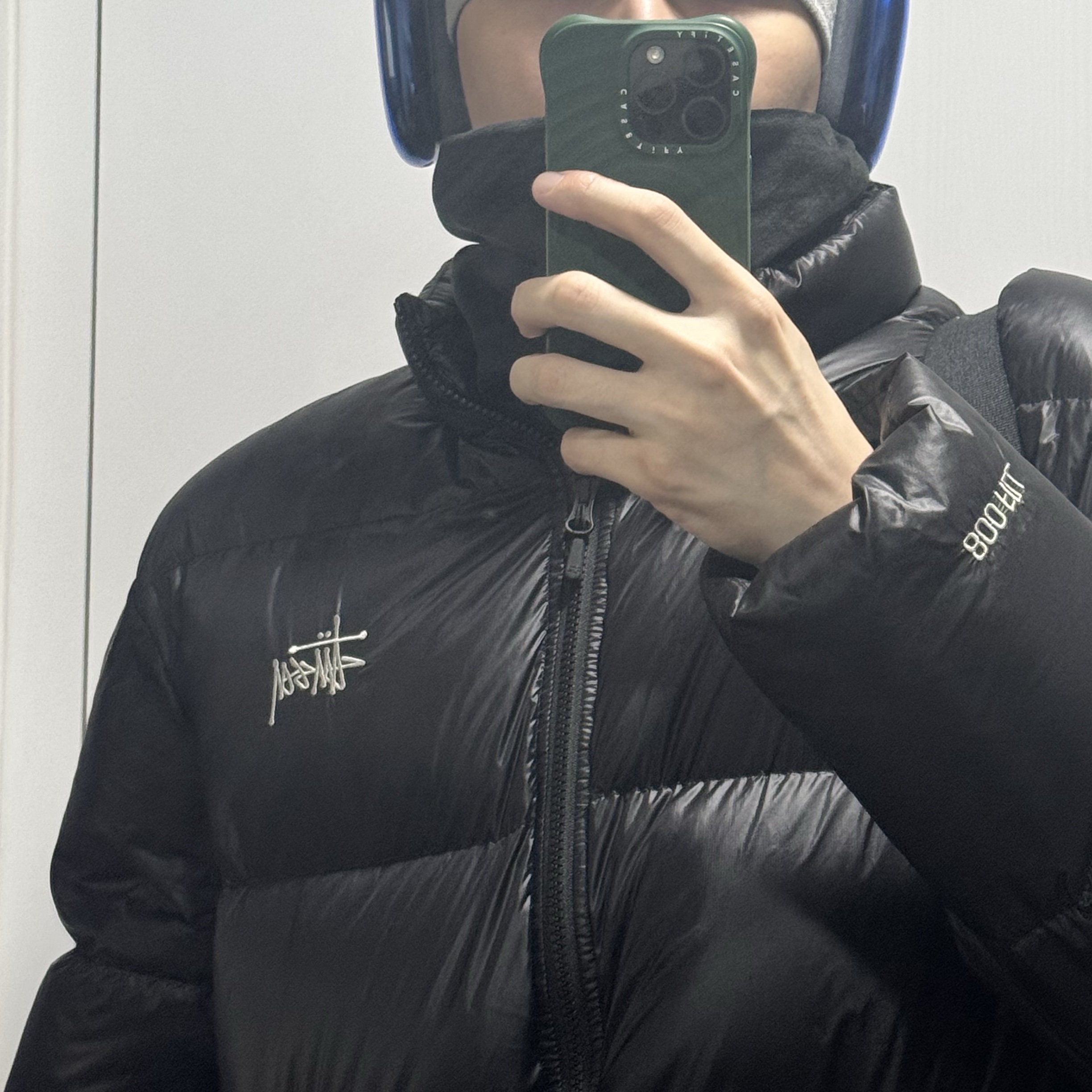 Ader Error Standic AirPods Max Case Z-Blue, Stussy Micro Ripstop Down Jacket Jet Black 착용 스타일