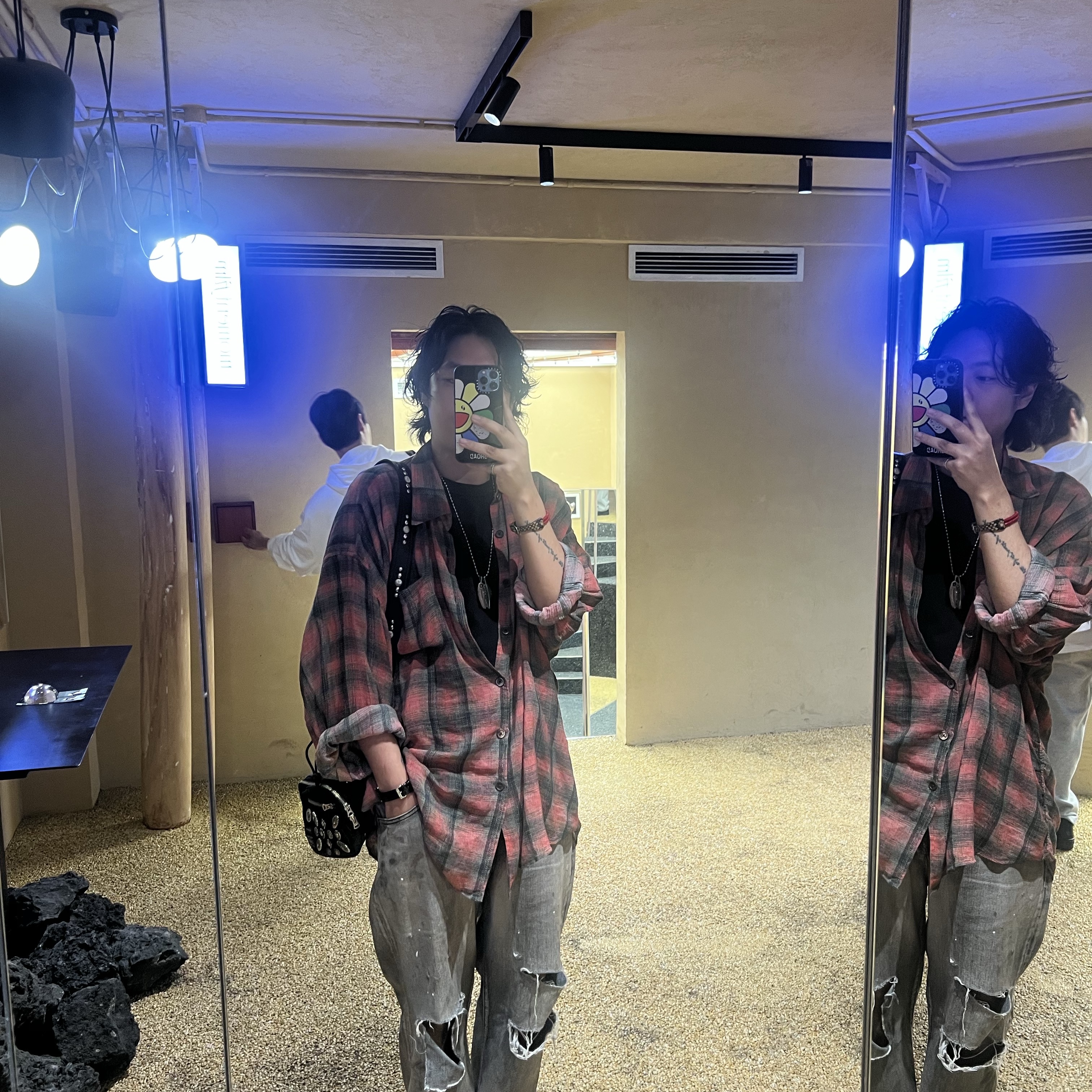 Our Legacy Borrowed Shirt Big Lumbercheck Print 착용 스타일