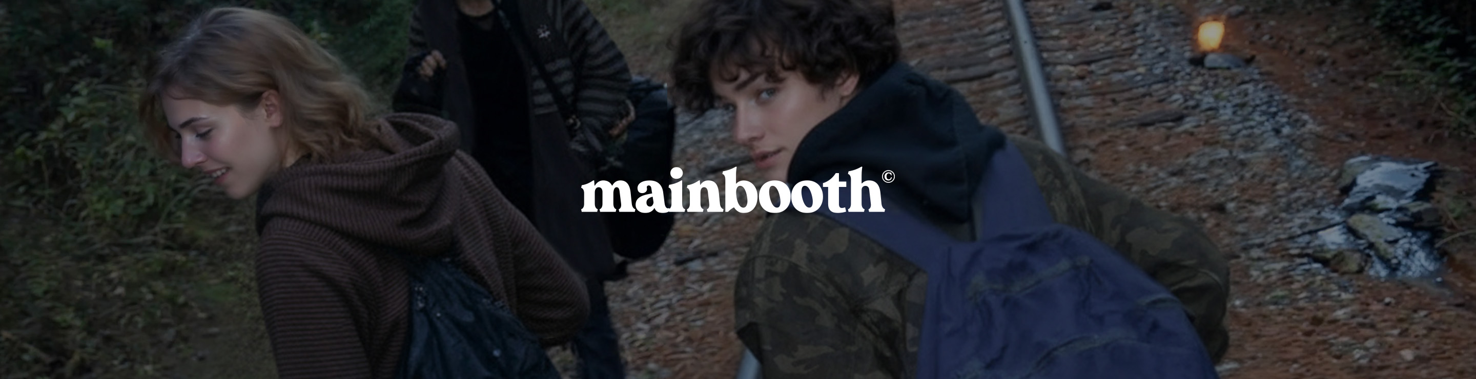 MAINBOOTH
