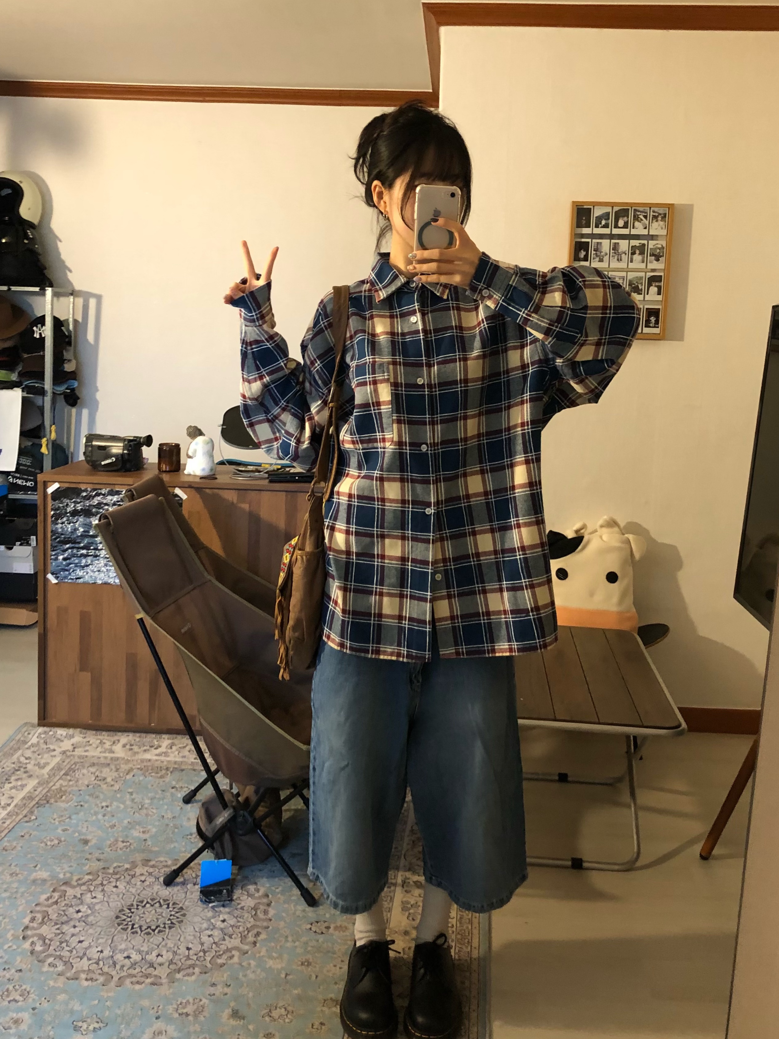QT8 GARMENTS Rustic Core Flannel Check Shirt Blue 착용 스타일 - 4