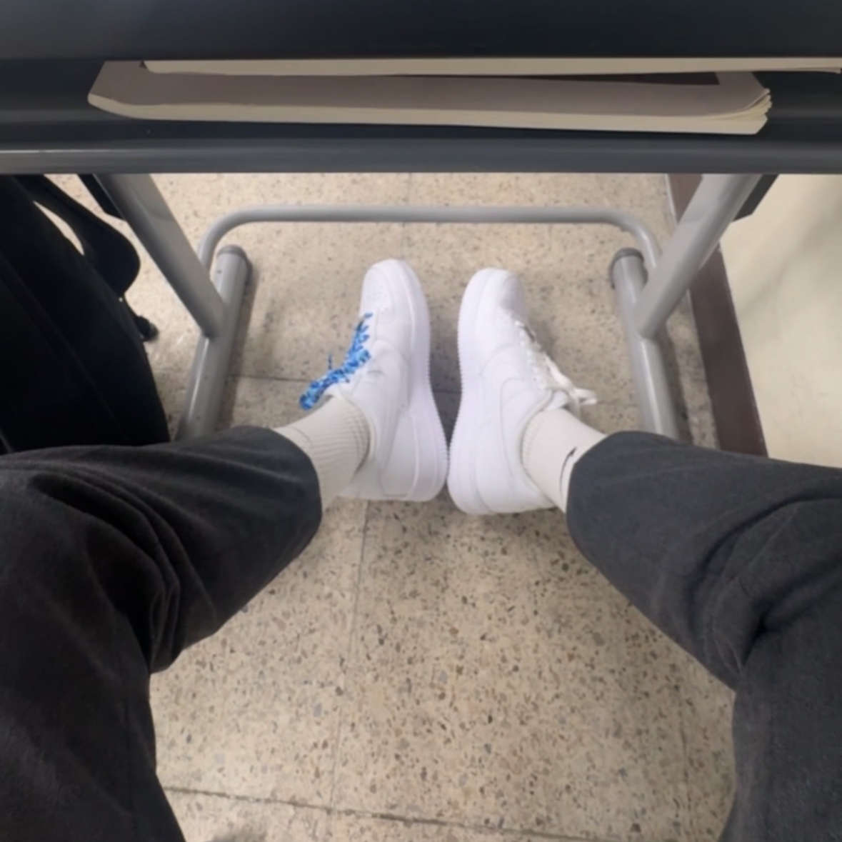 Nike Air Force 1 '07 Low White 착용 스타일 - 2