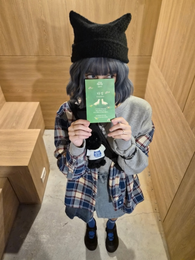 QT8 GARMENTS Rustic Core Flannel Check Shirt Blue 착용 스타일 - 2