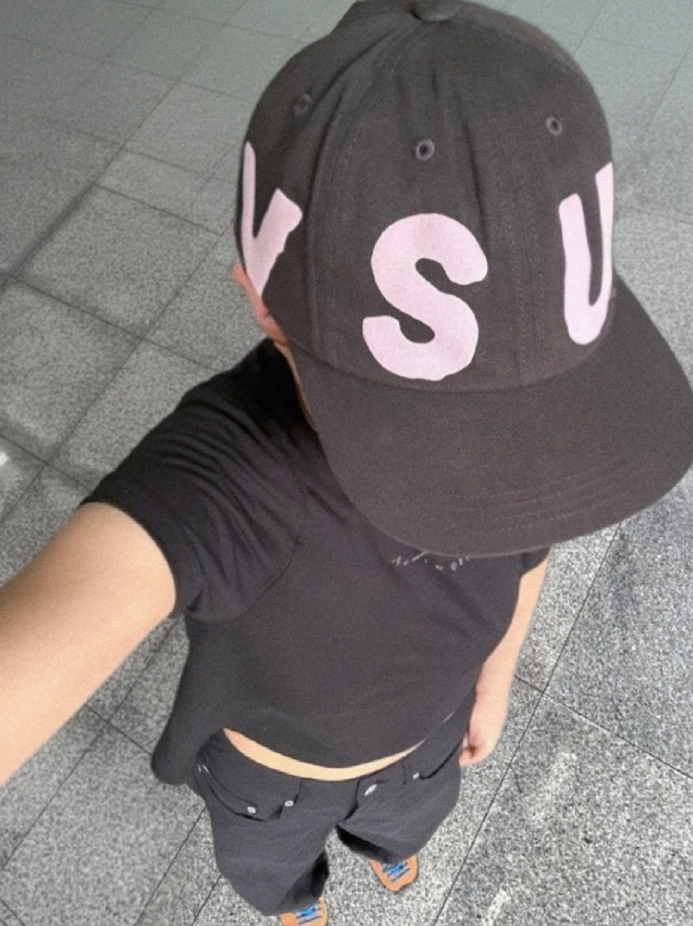 [더블적립] sunlovetour Capital Cap Dark Brown 착용 스타일